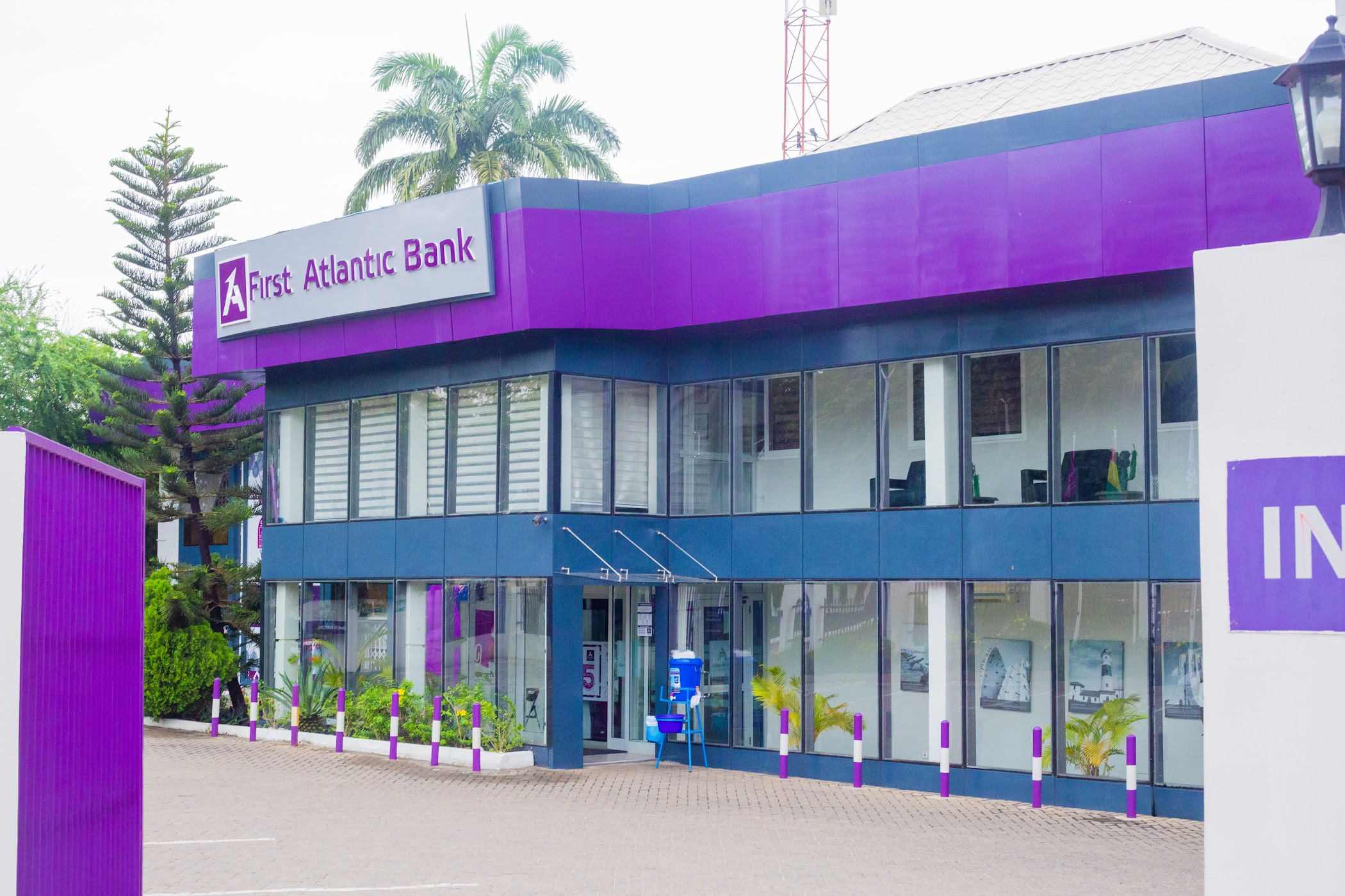 First Atlantic Bank First Atlantic Bank | Branch | Airport Residential – TortoisePath ...