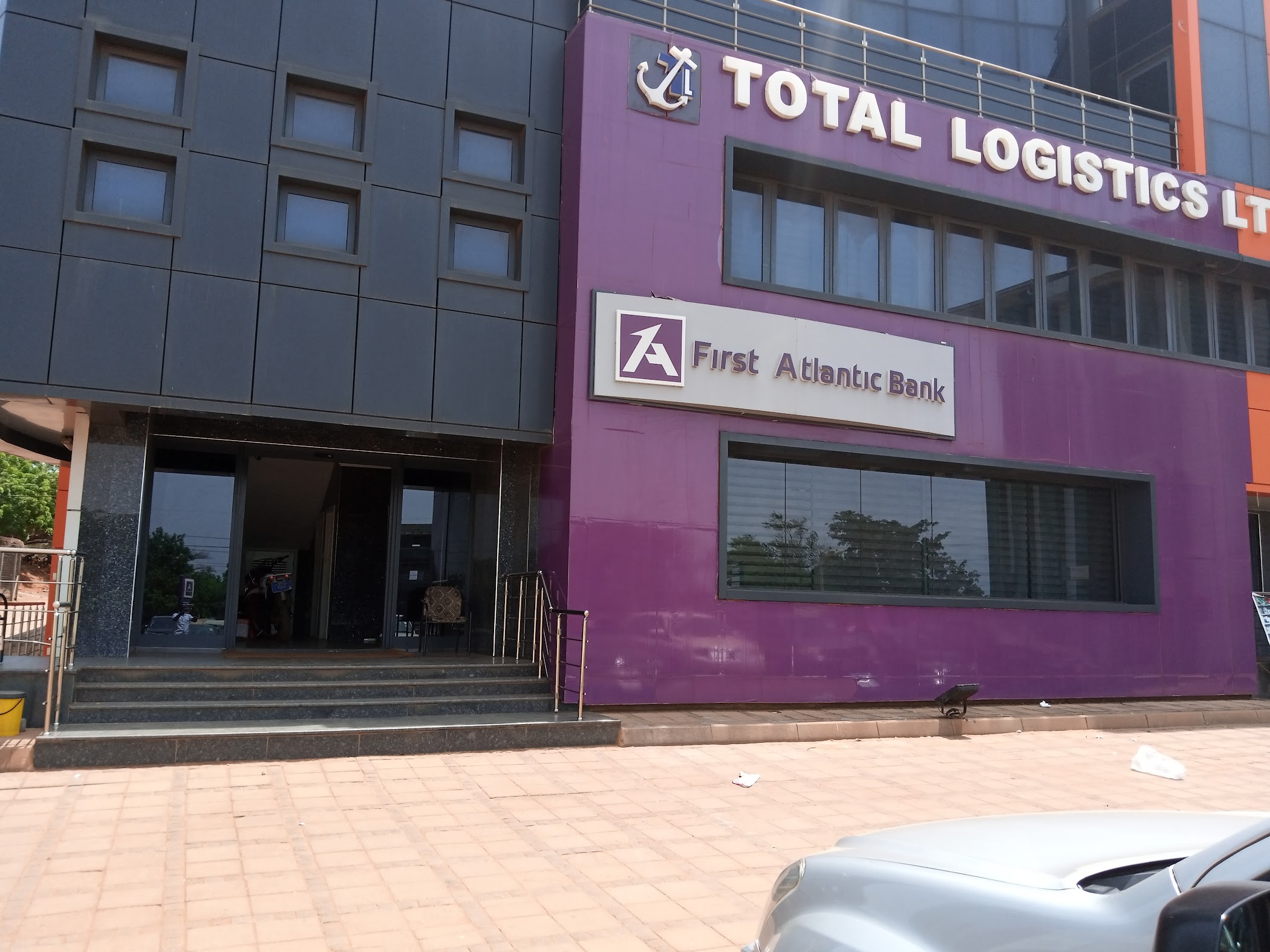 First Atlantic Bank First Atlantic Bank | Branch | Community 1 | Tema – TortoisePath | Abacus 🧮