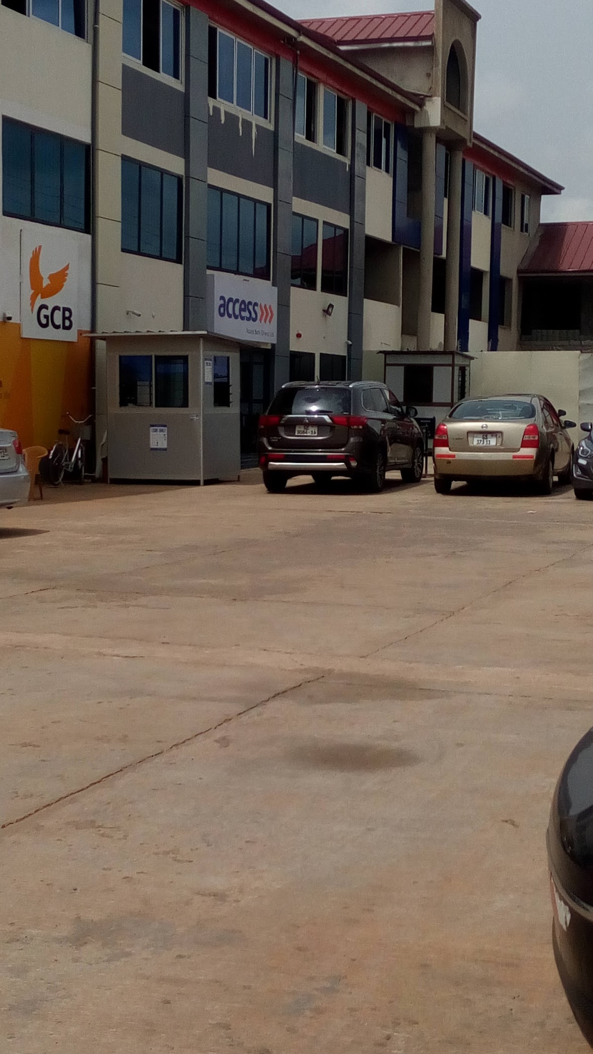 GCB | Ghana Commercial Bank | Branch | Adjiringanor – TortoisePath ...