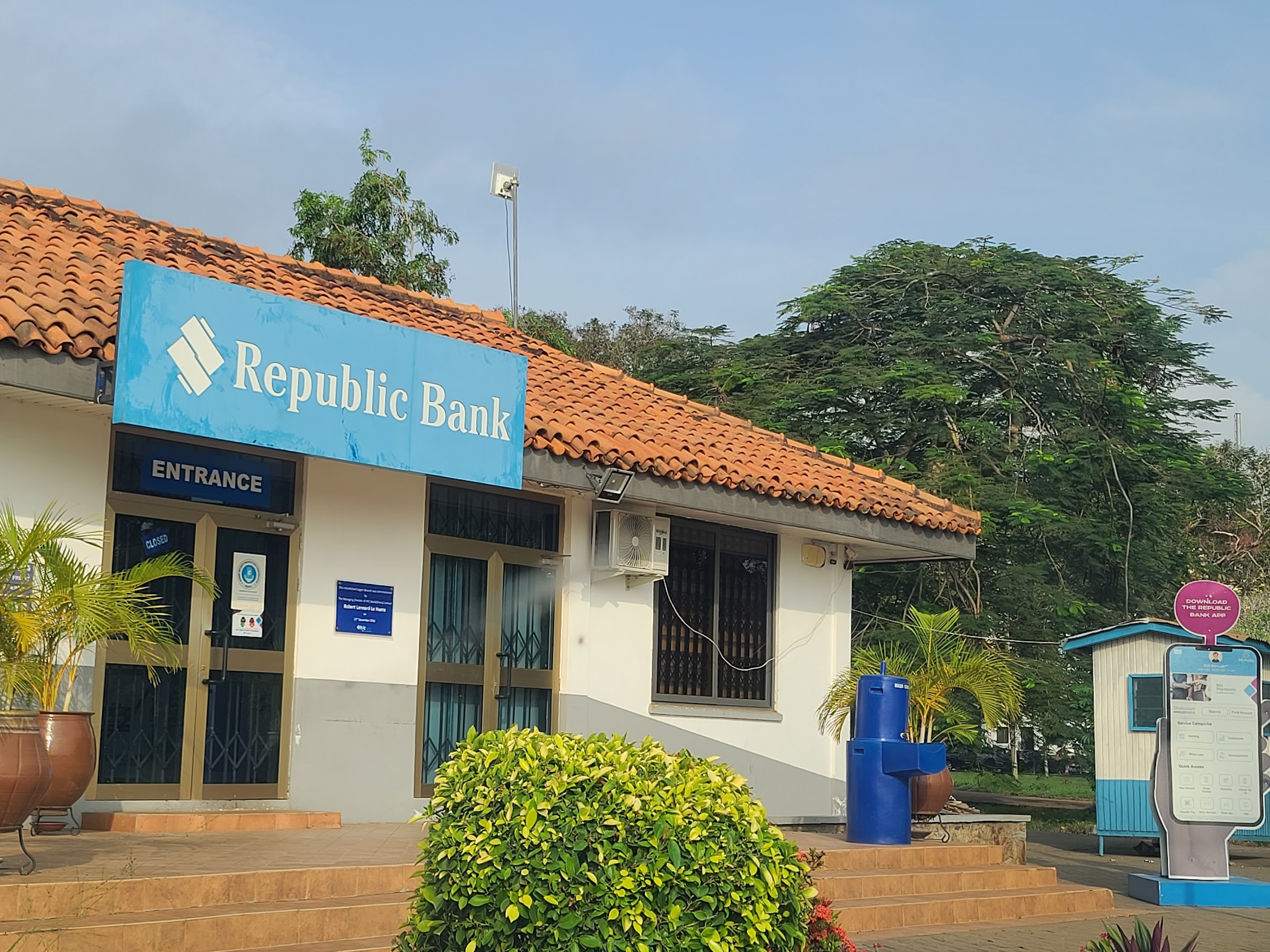 Republic Bank Ghana | Branch | University Of Ghana | Legon — Accra