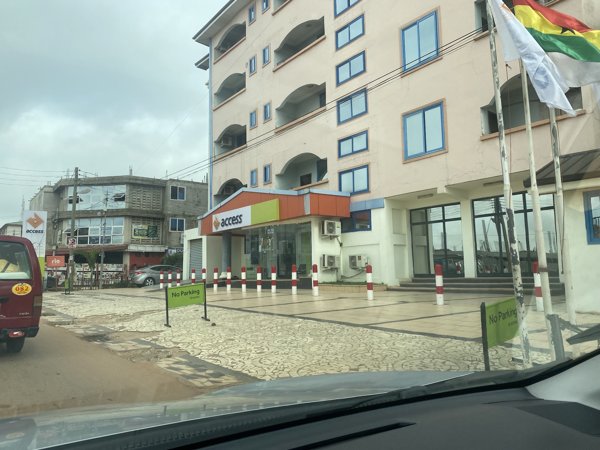 Access Bank | Branch | Ayeduase | Victory Towers | Kumasi — Kumasi