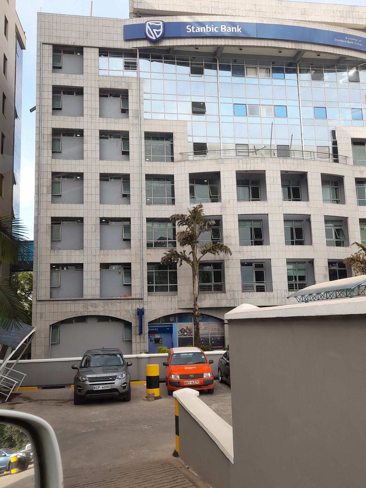 Stanbic Bank Head Office – Chiromo branch | Kenya 🇰🇪 — Nairobi