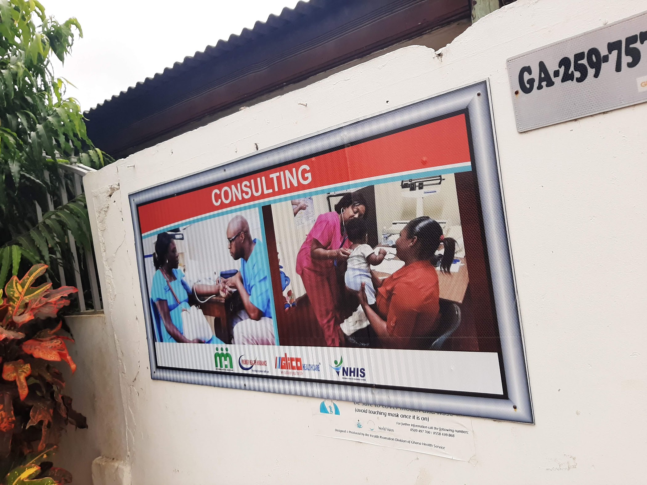Arrival and context view at Theresa’s Clinic Ltd | Ghana 🇬🇭 in Accra, Greater Accra Region.