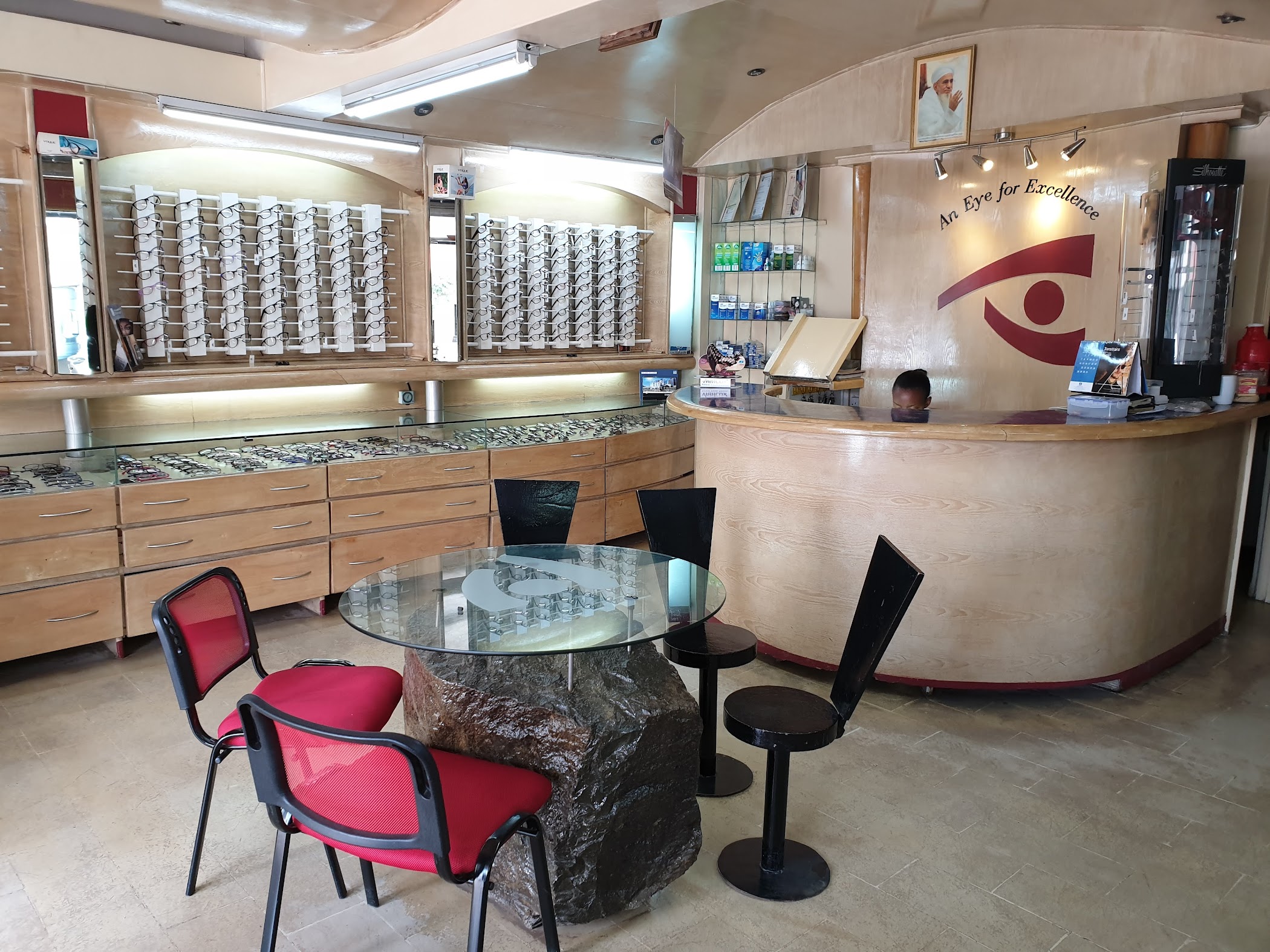 Sharp Vision Opticians | Hurlingham | Kenya 🇰🇪 – TortoisePath ...