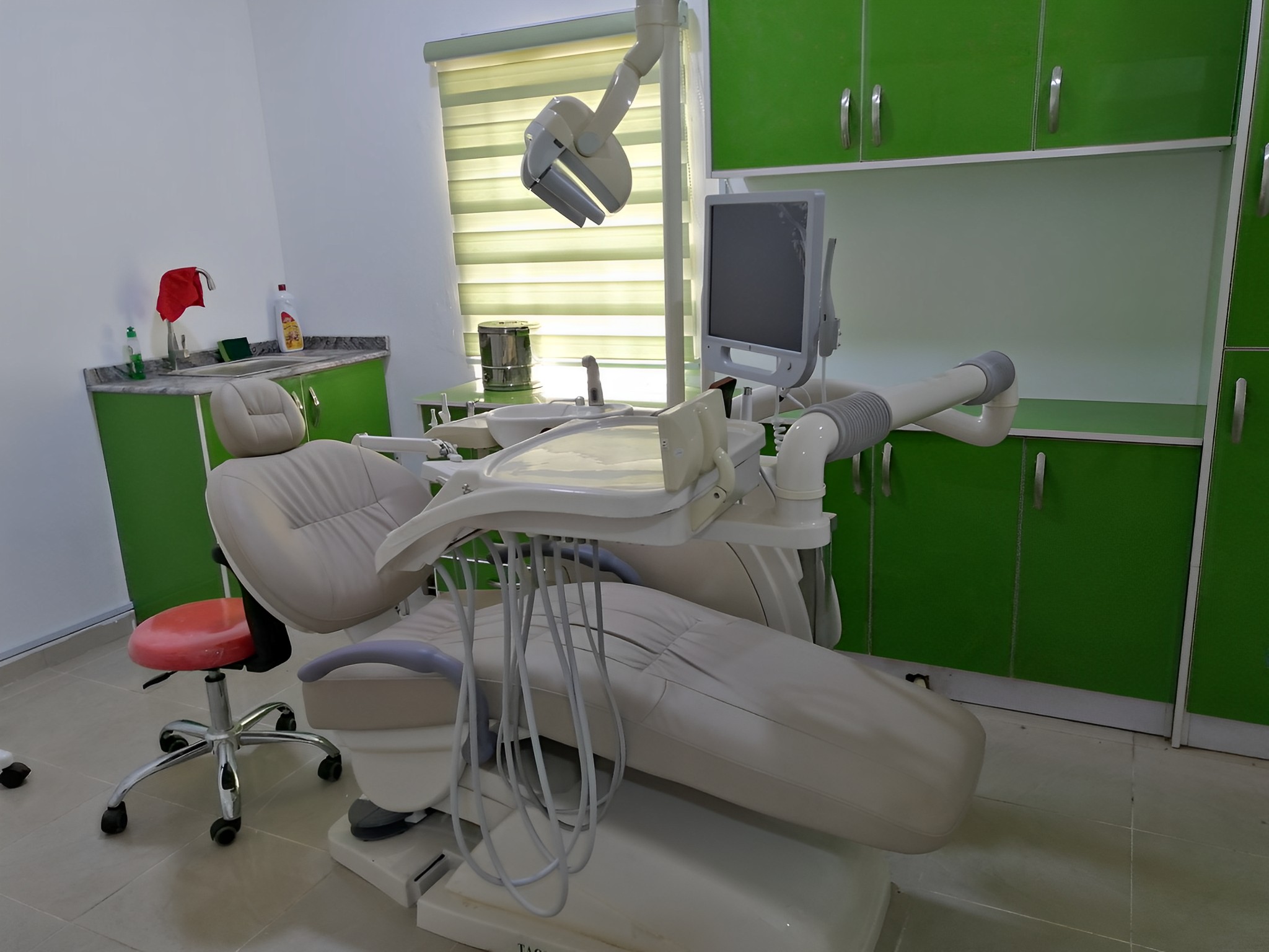 Smilehub Family Dental | Abuja | Orthodontics | Teeth Whitening | Dental Implants & Teeth Cleaning | Nigeria 🇳🇬 — Abuja
