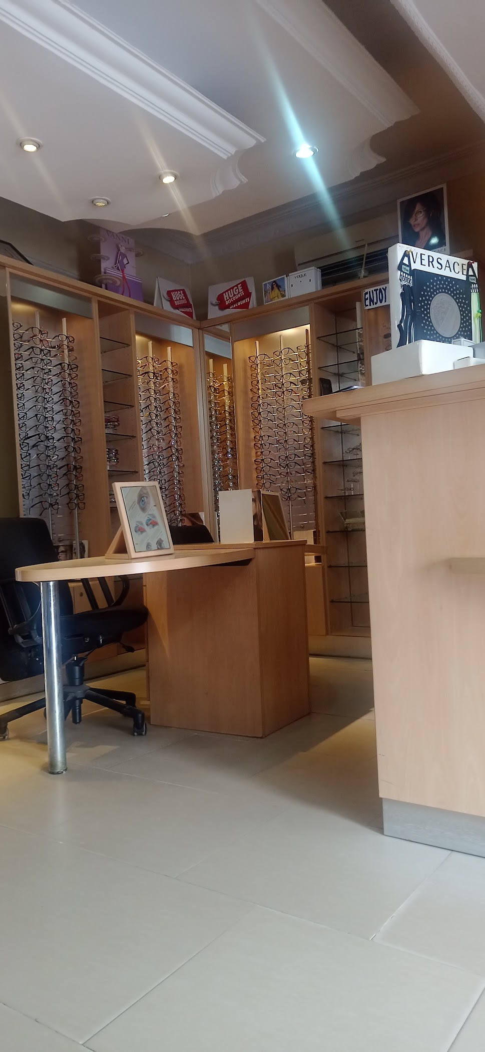 Faratori Eye Centre | Nigeria 🇳🇬 — Lagos