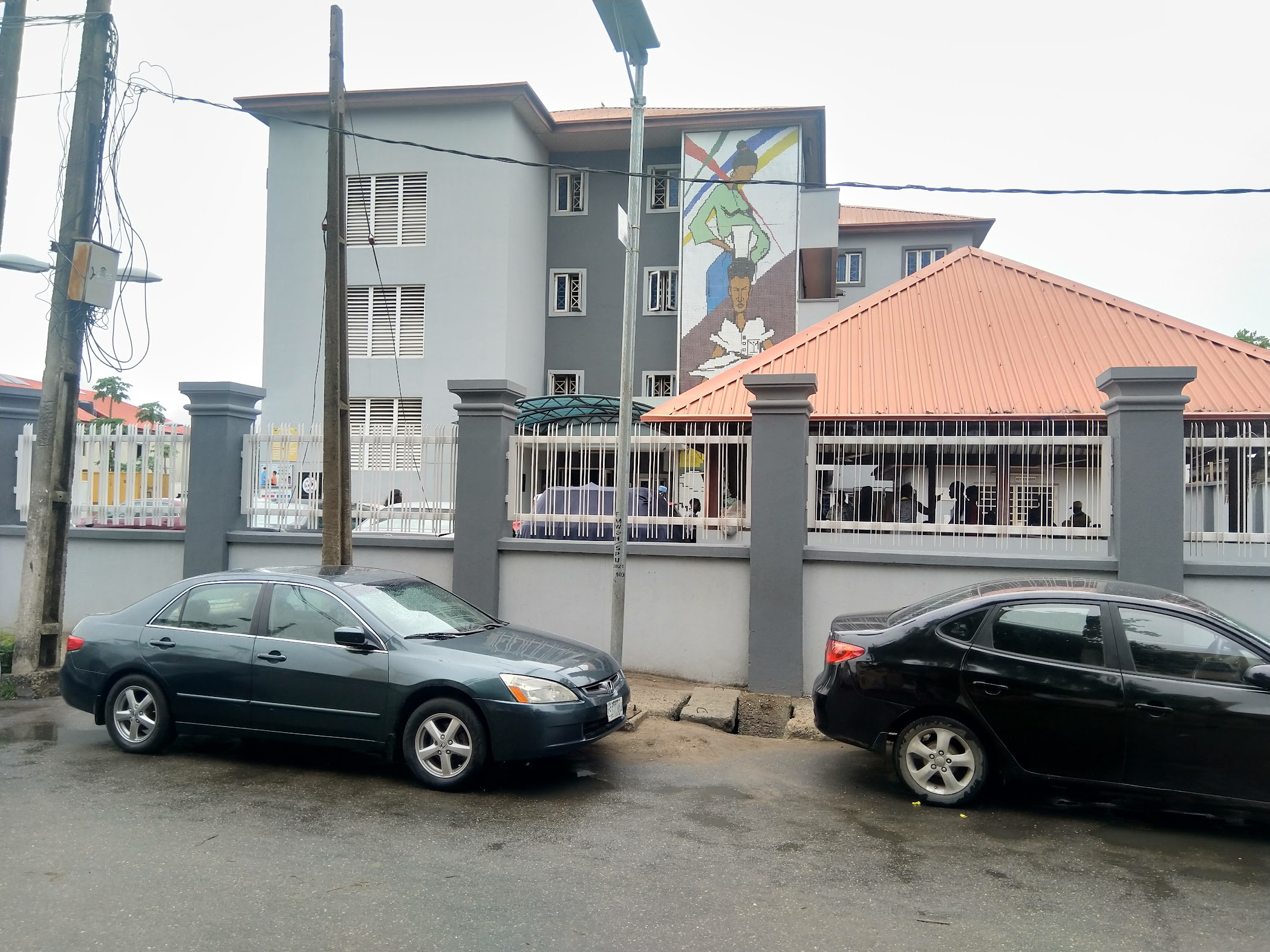 Randle General Hospital | Gbaja Street | Surulere | Nigeria 🇳🇬 — Lagos