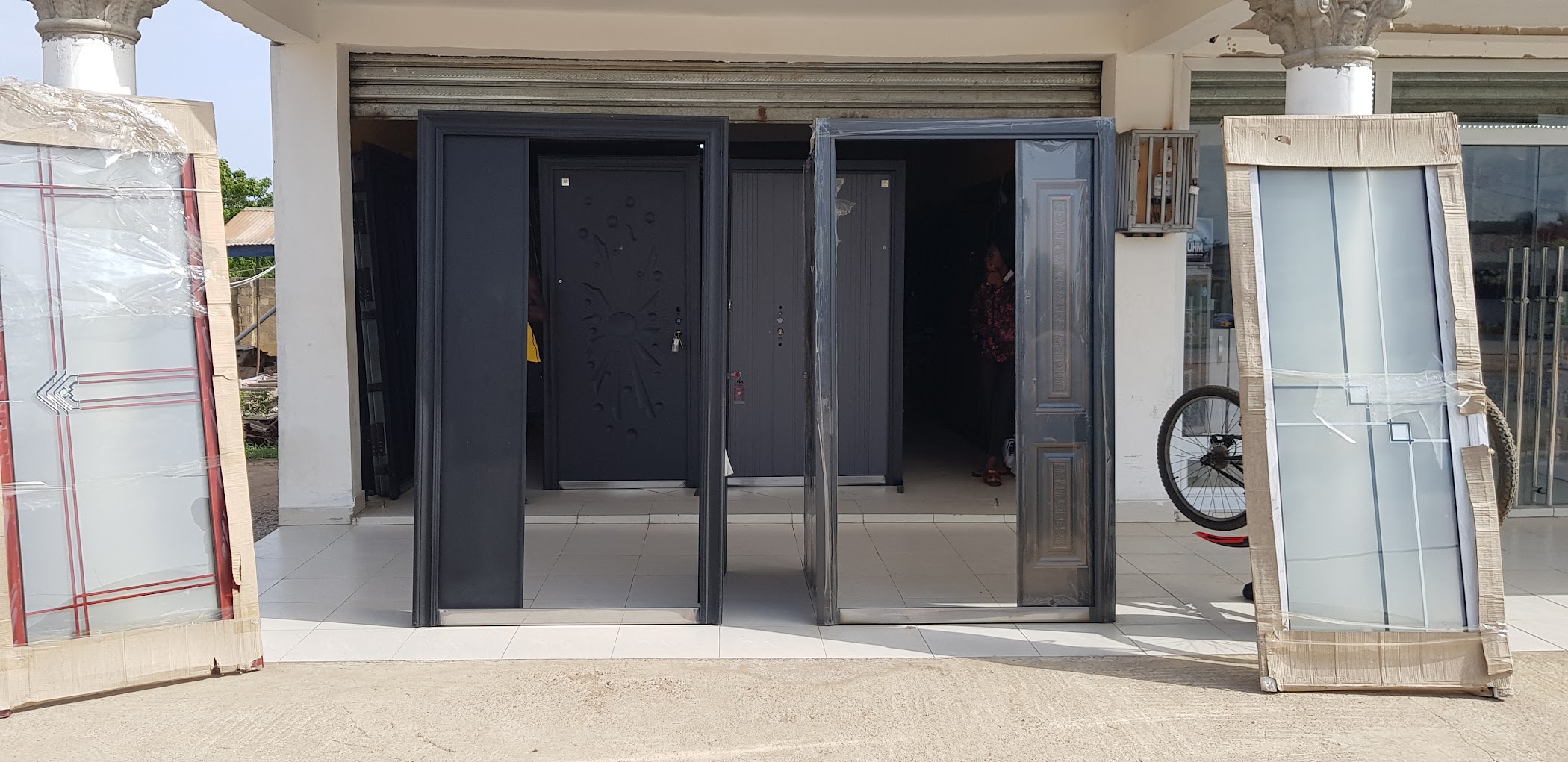 Door Master Ashalaja Branch | Ghana 🇬🇭 — Accra