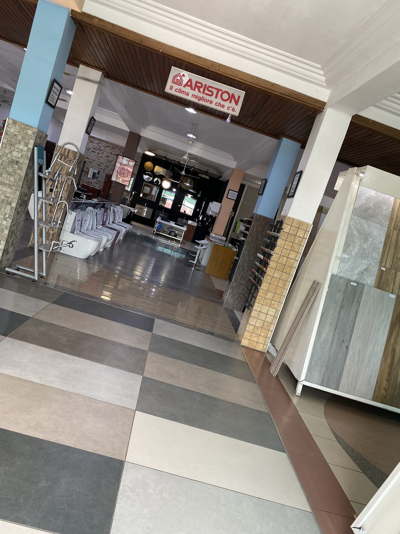 West African Decor Tiles | Ghana 🇬🇭 — Accra