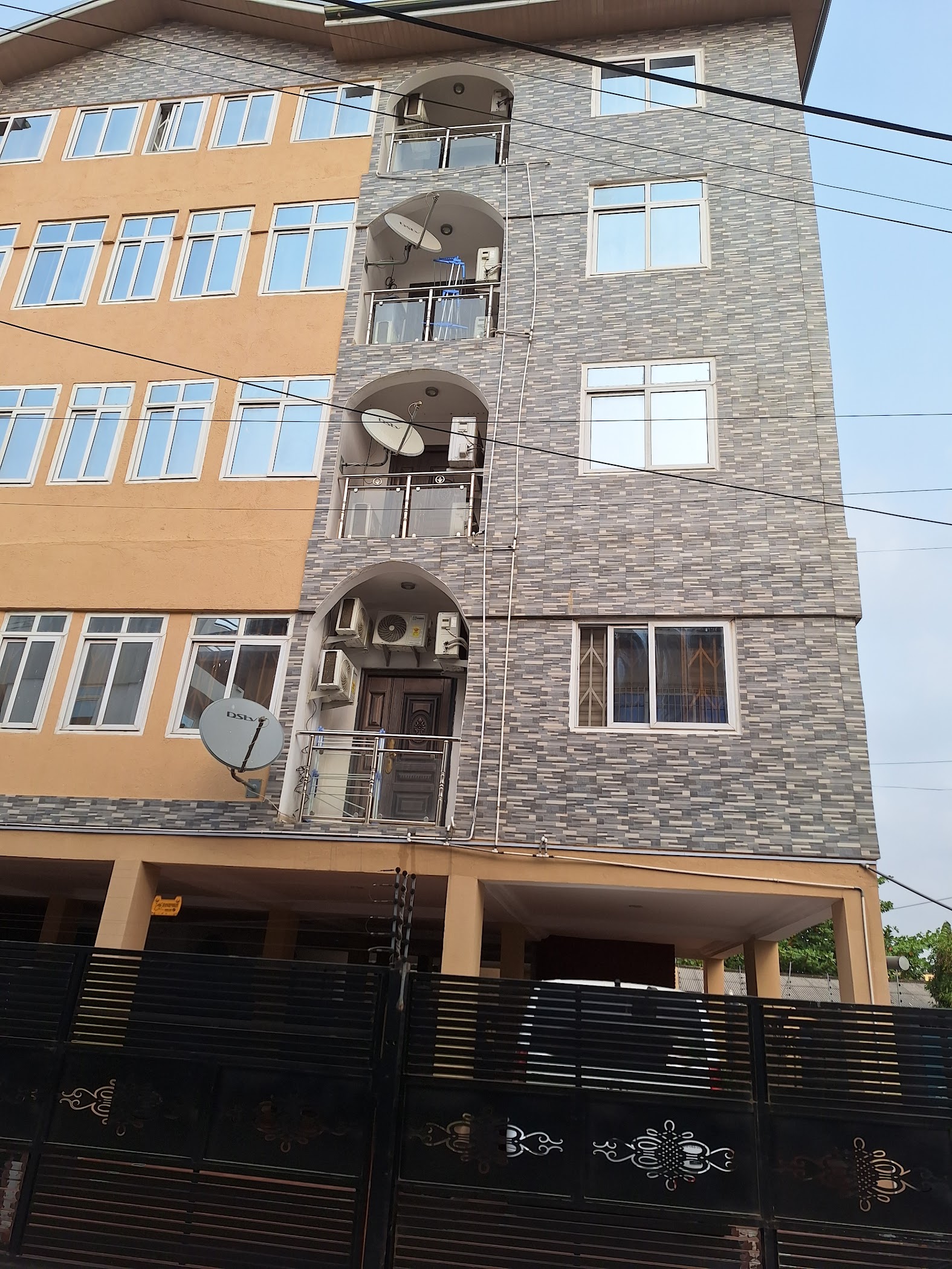 Hikarie Apartment Dzorwulu | Ghana 🇬🇭 — Accra