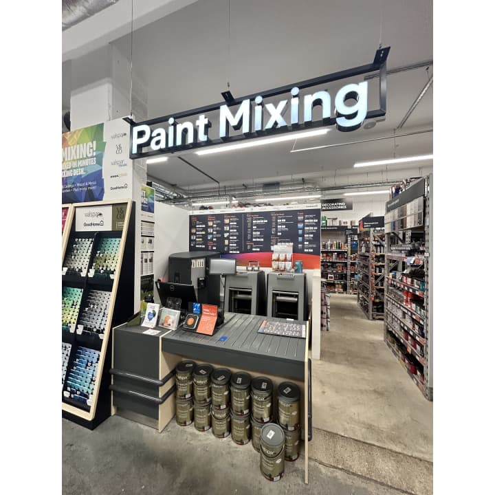 B&Q | Local | Sutton | UK 🇬🇧