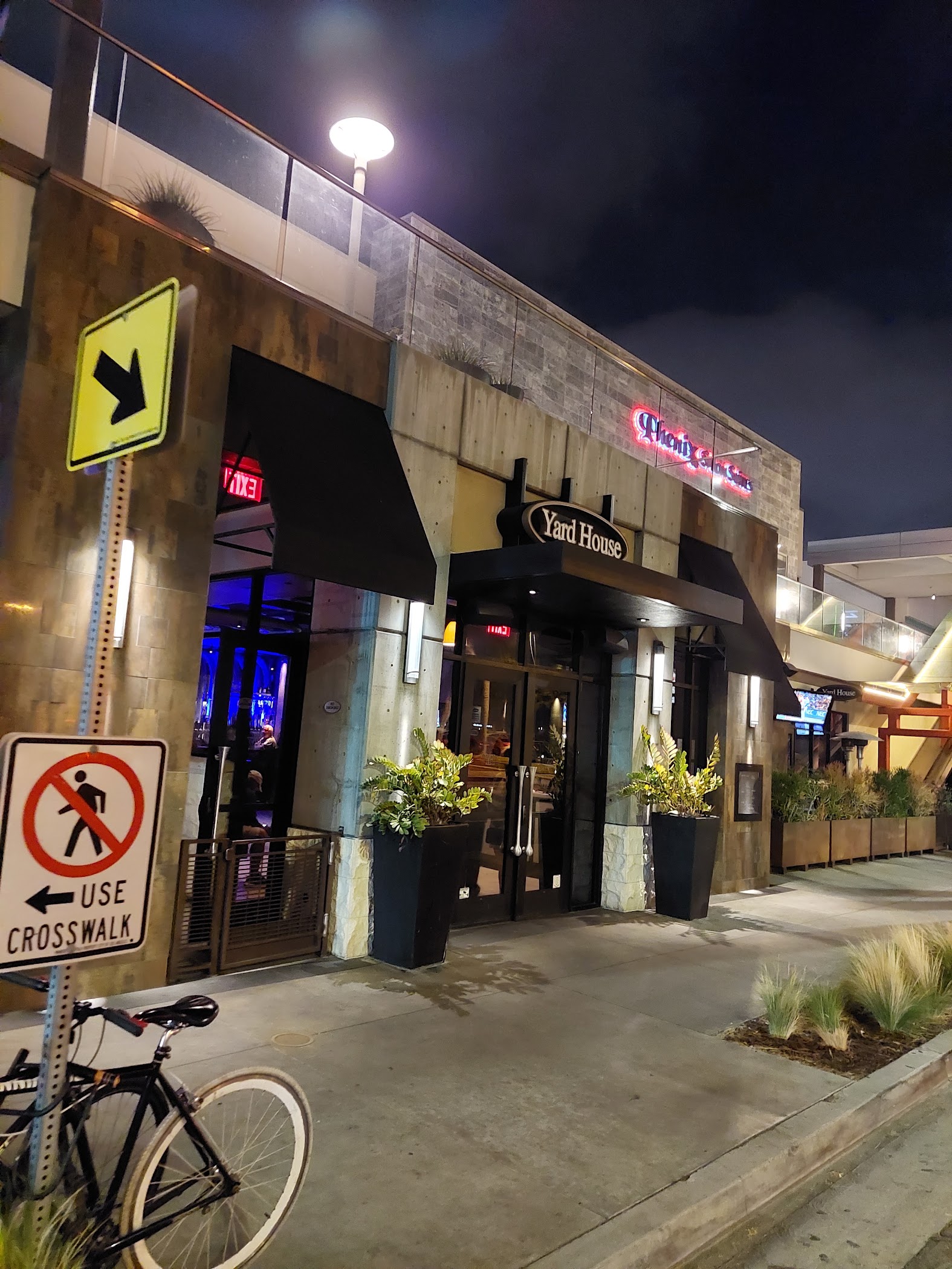 Yard House — Marina del Rey