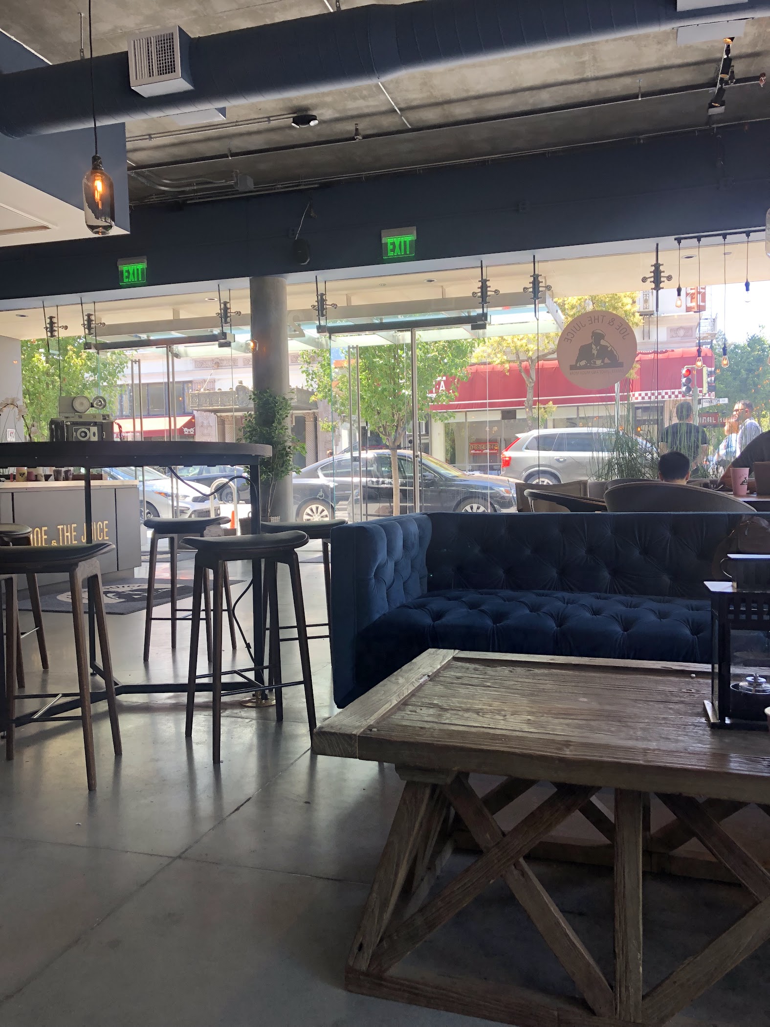 JOE & THE JUICE | Downtown | Palo Alto — Palo Alto