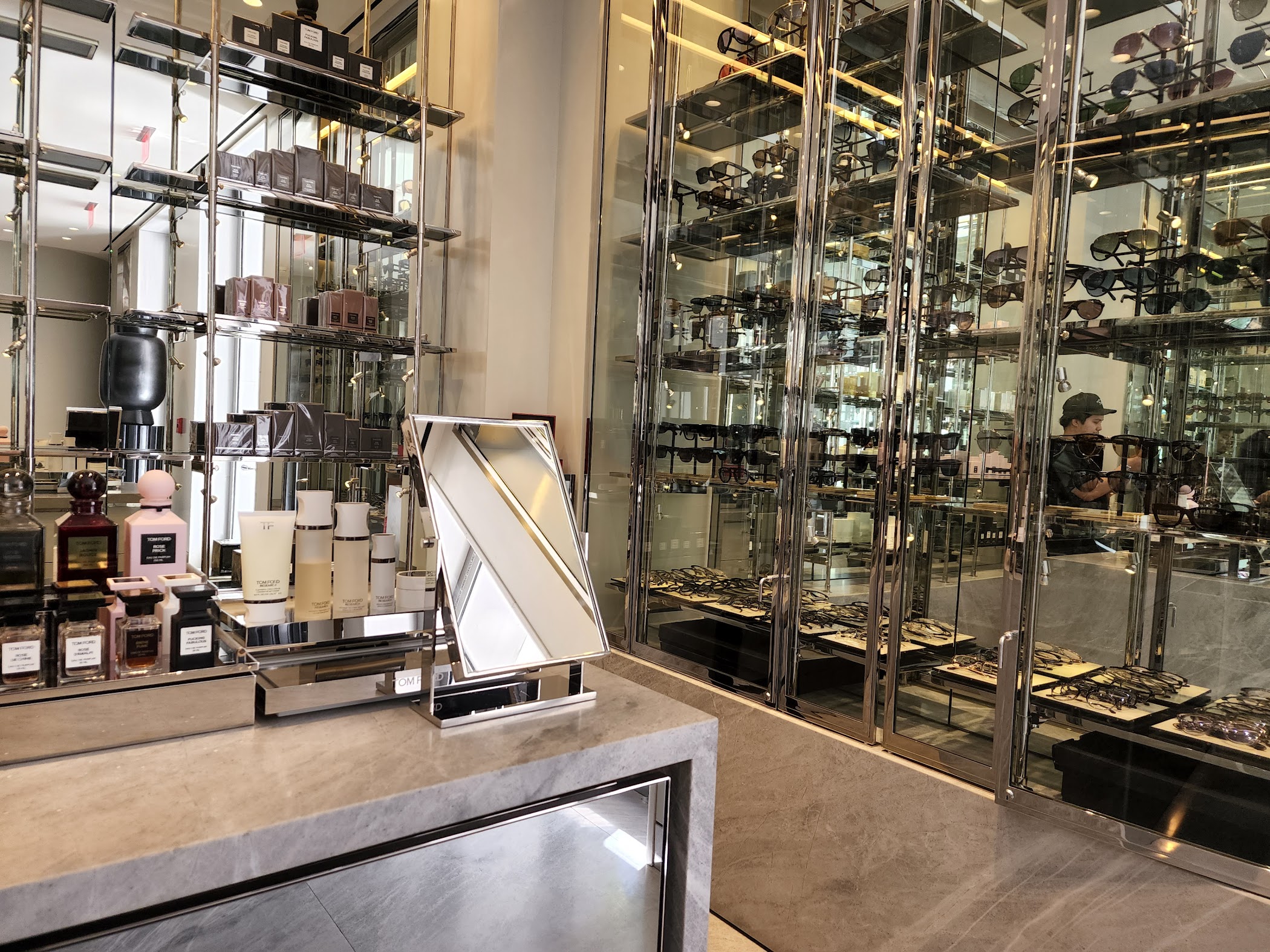 Tom Ford Rodeo Drive Store TOM FORD | Rodeo Drive | Beverly Hills – TortoisePath | California | USA 🇺🇸