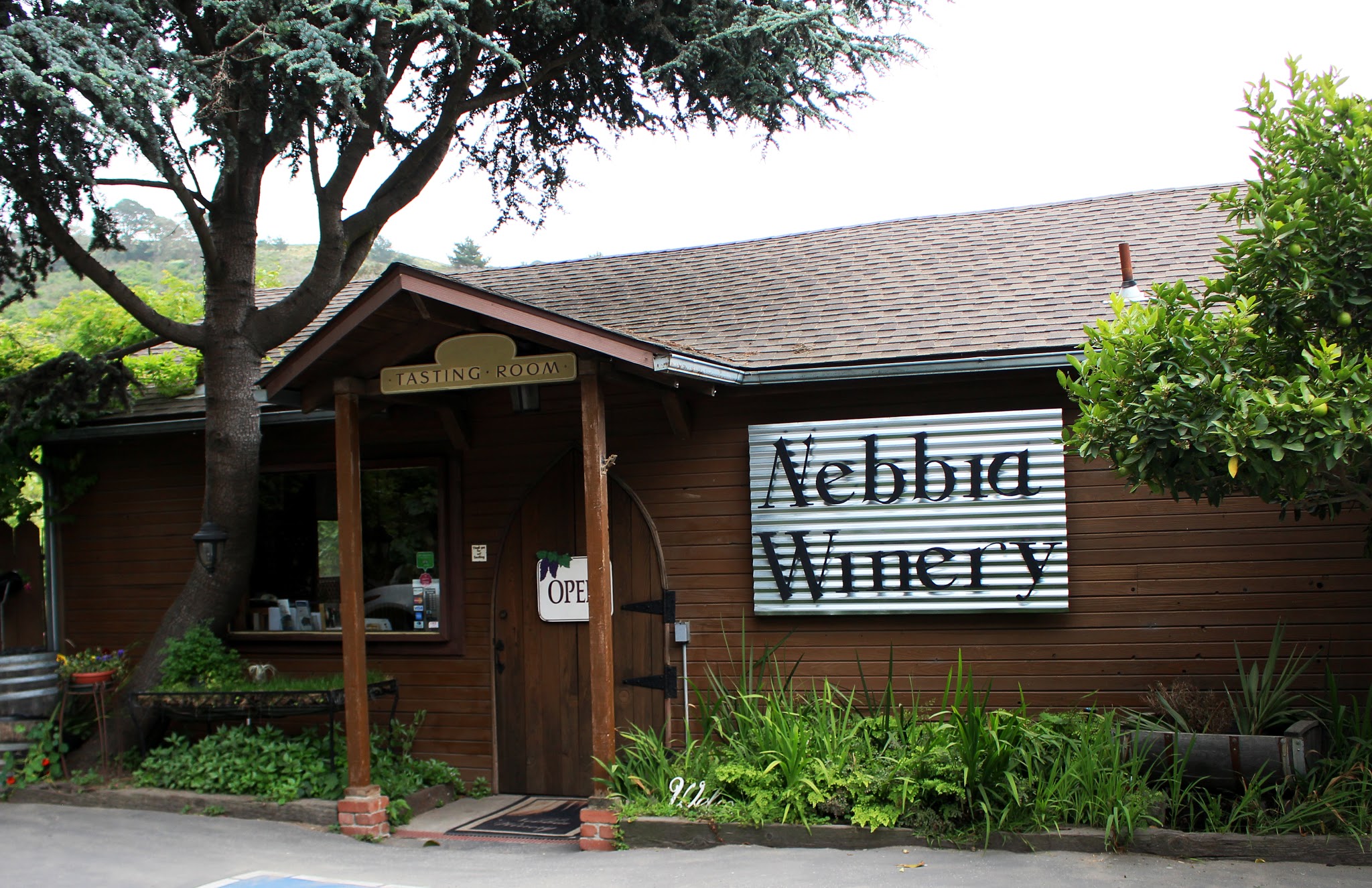 La Nebbia Winery — Half Moon Bay