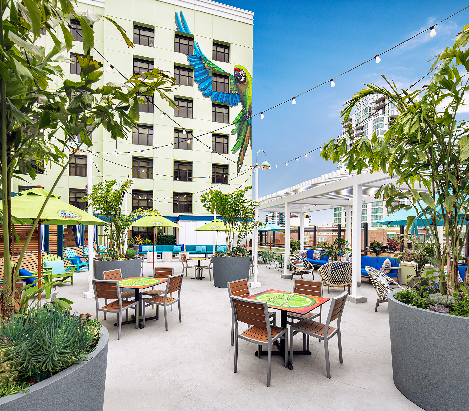 5 o’Clock Somewhere Rooftop Bar — San Diego