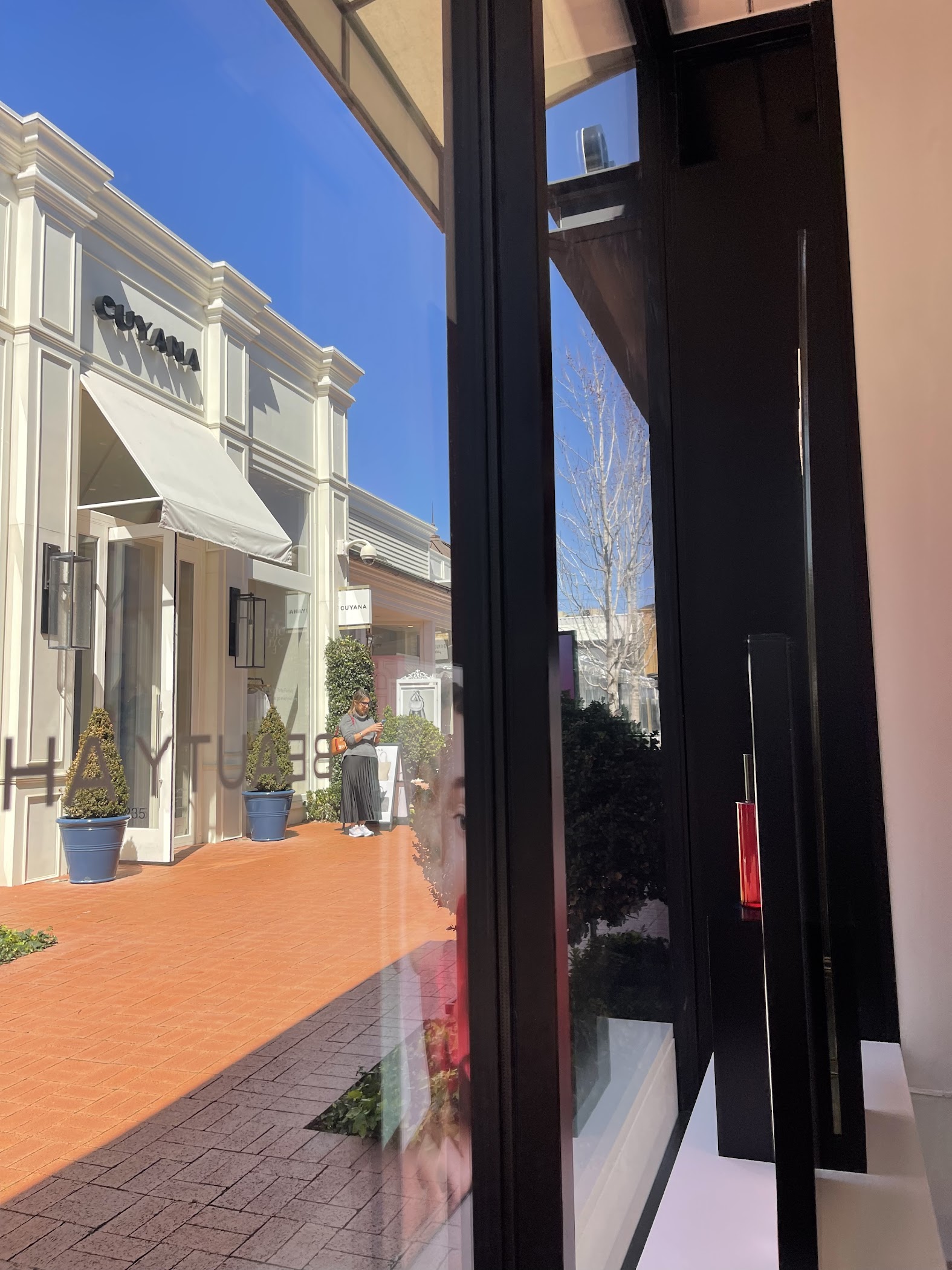 CHANEL | FRAGRANCE AND BEAUTY BOUTIQUE | Pacific Palisades — Los Angeles