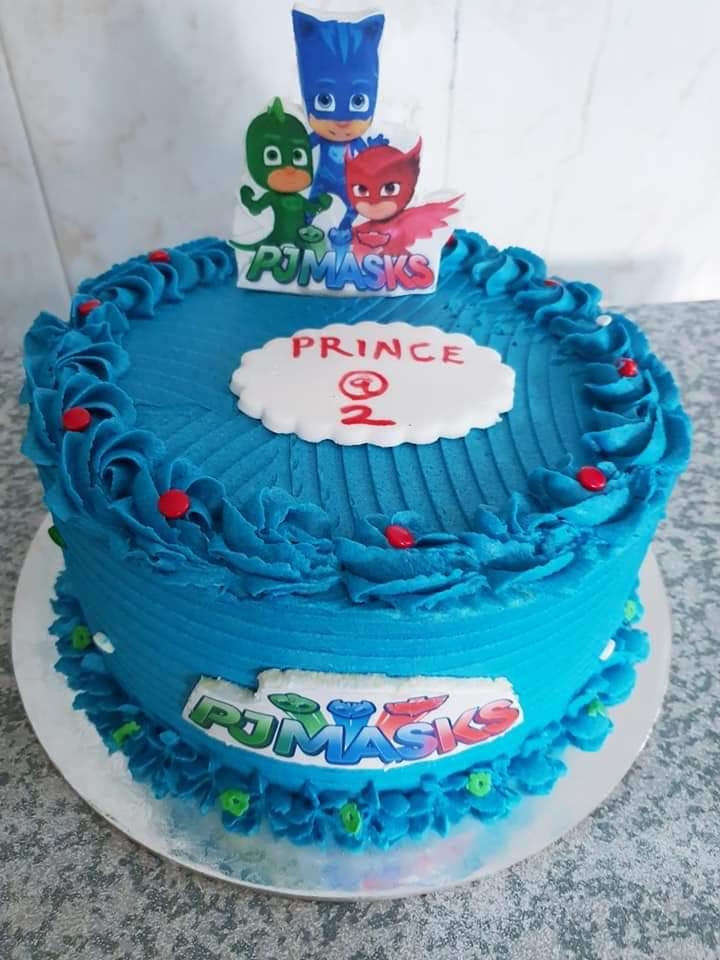 Arrival and context view at Miz B Cake And Bakes in Madina, Greater Accra Region.