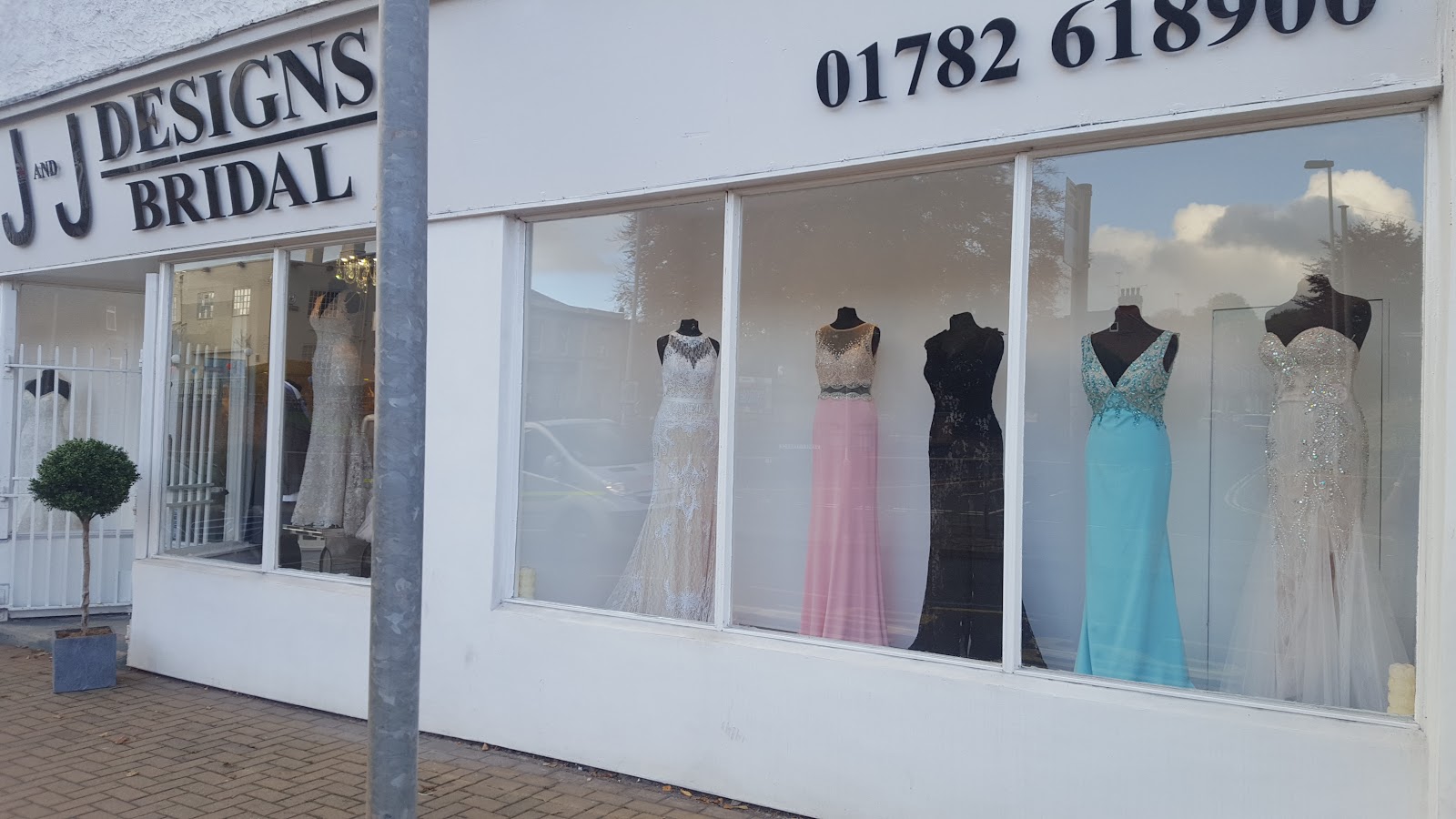 J & J Designs Bridal | UK – TortoisePath | Celebrations 🎉