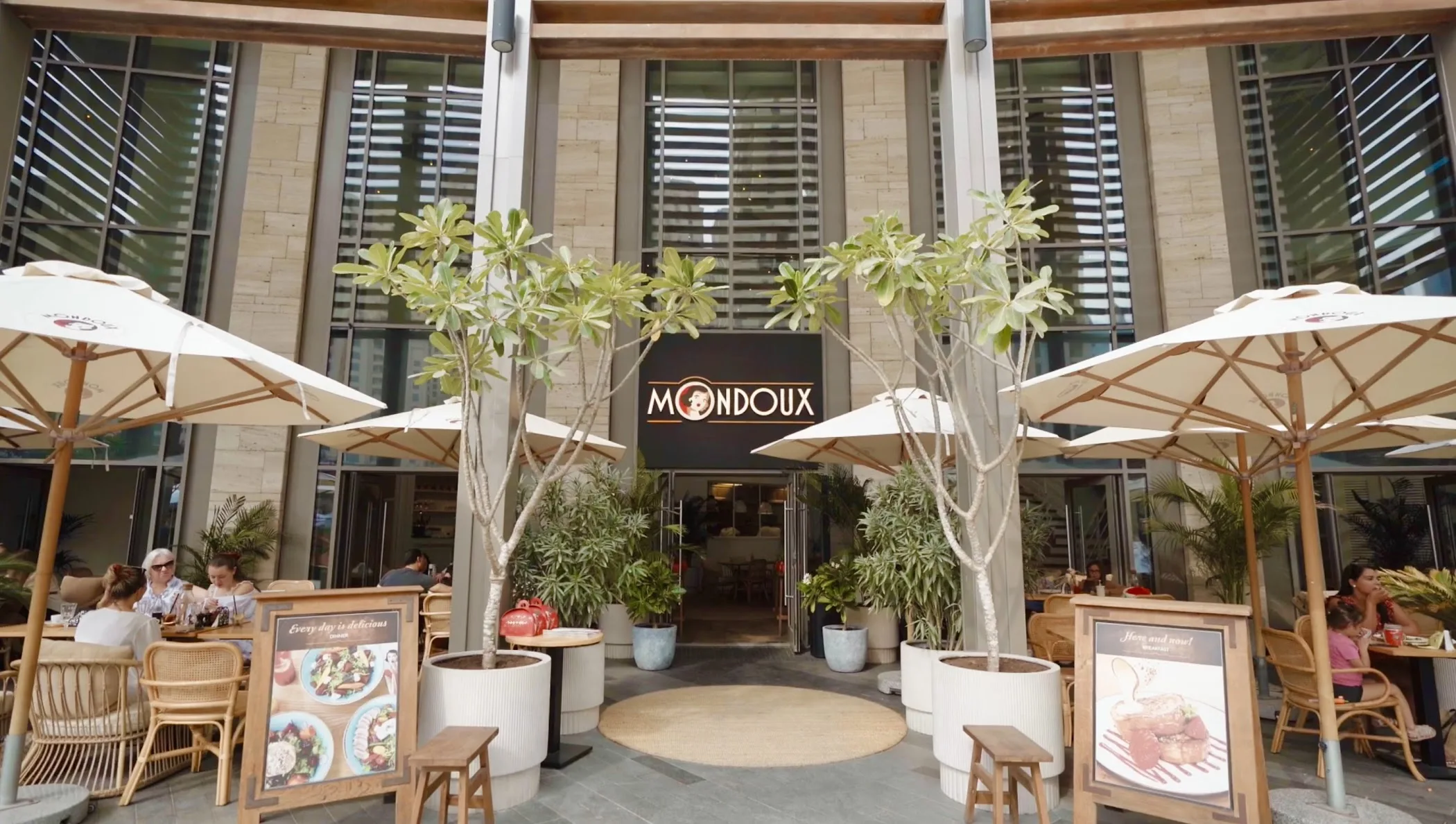 Mondoux — Dubai