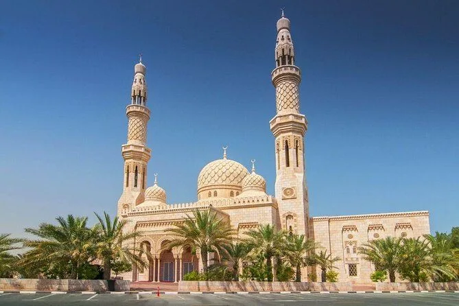 Jumeirah Mosque — دبي