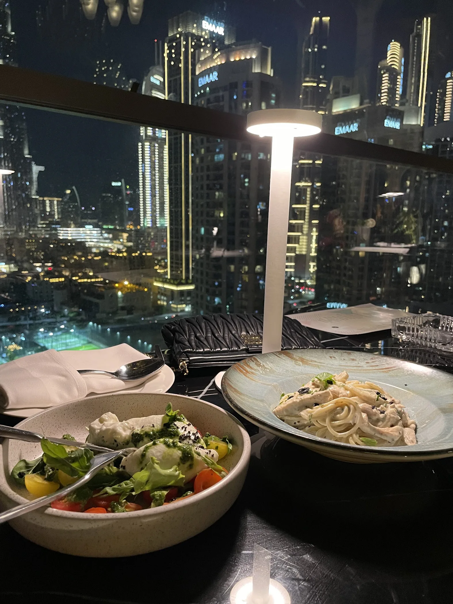Flo Dxb — دبي