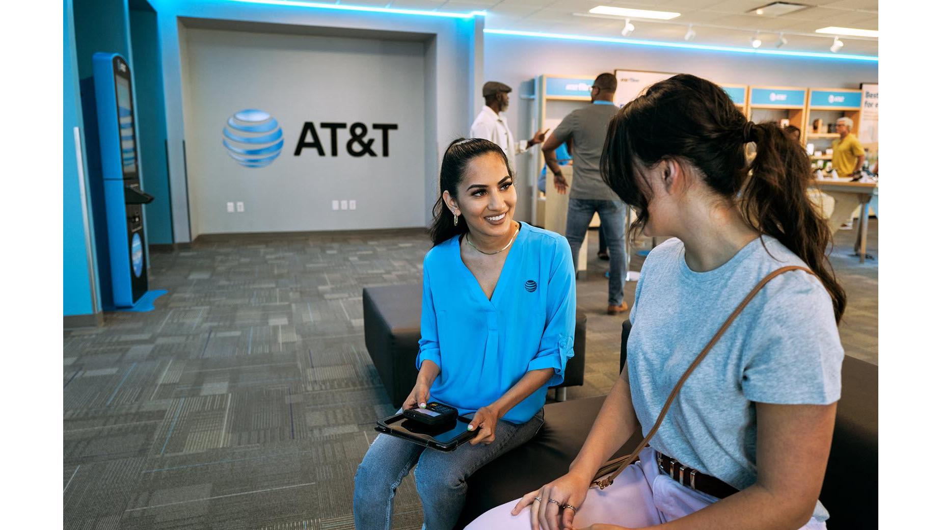 AT&T Store | Lake Wales – TortoisePath | Florida | USA 🇺🇸