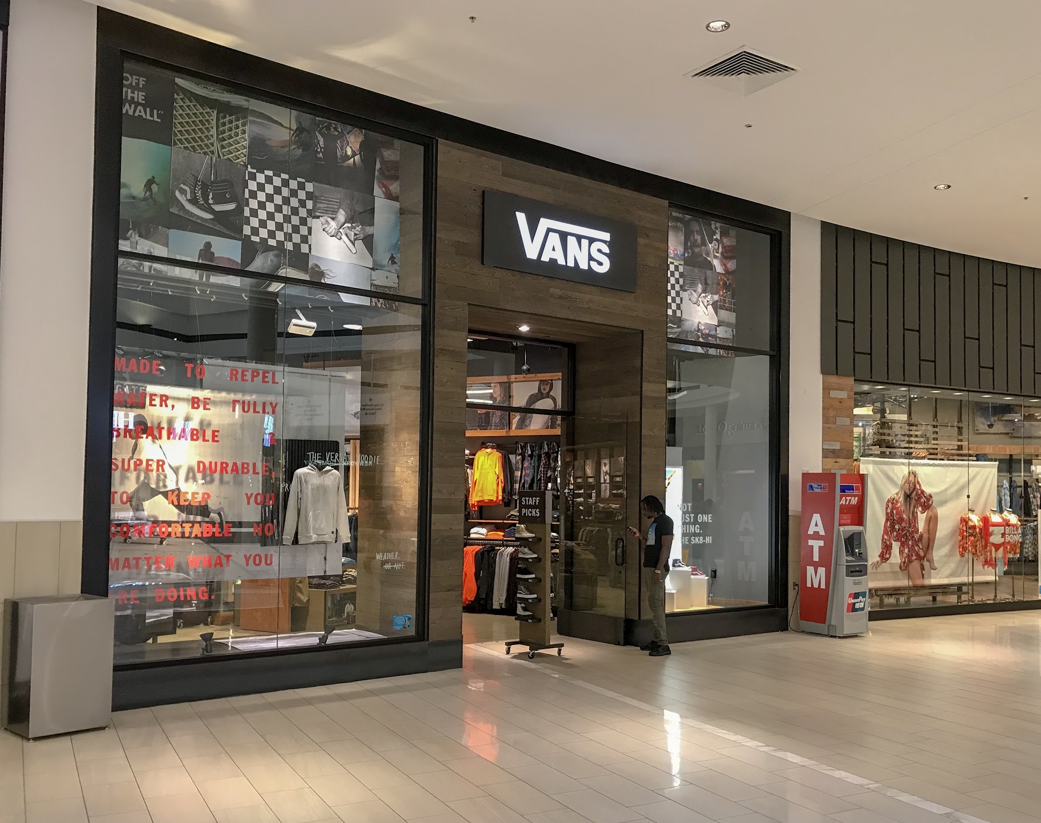 Vans | Florida Mall — Orlando