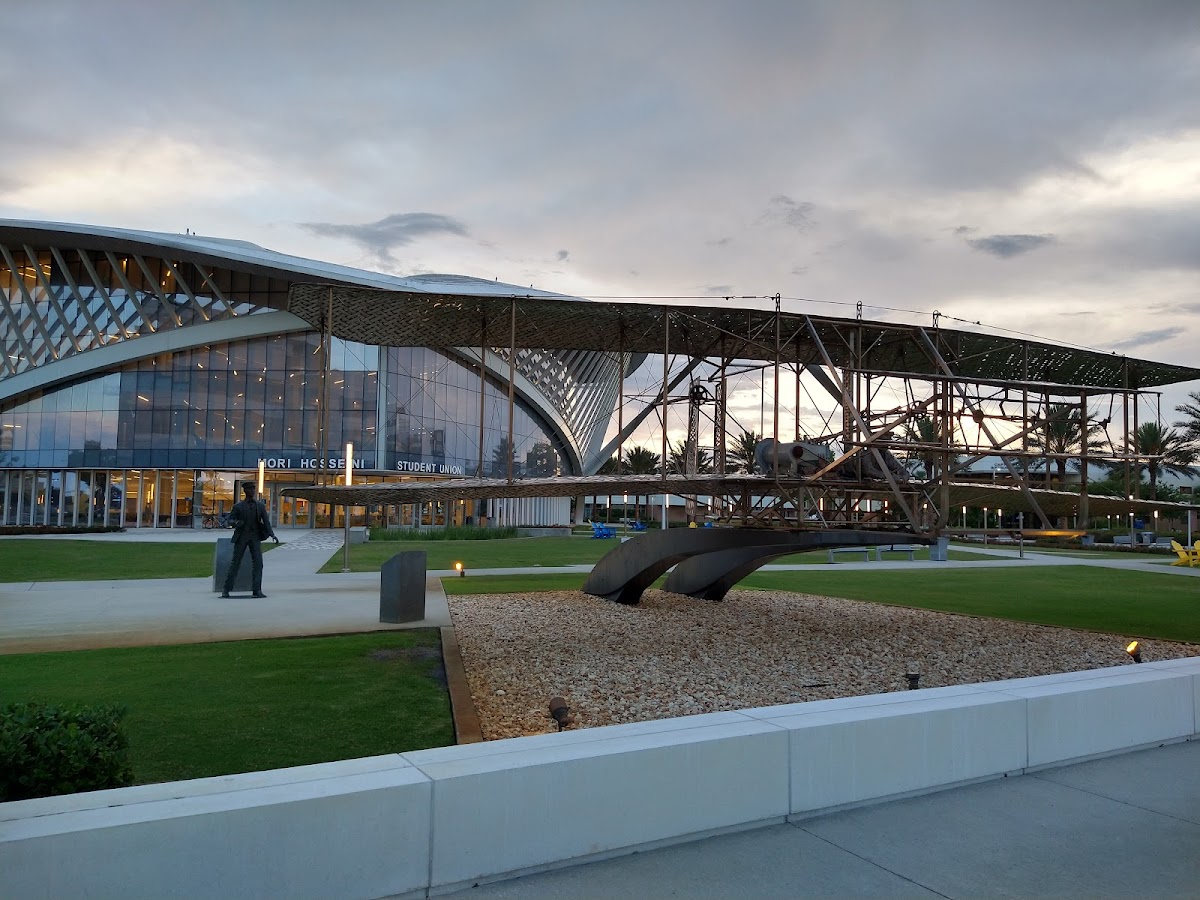 Wright Flyer Sculpture | Florida USA 🇺🇸 — Daytona Beach