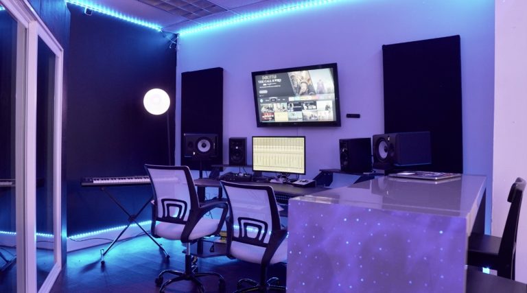 Kreative Corner Studios ATL | Georgia USA 🇺🇸