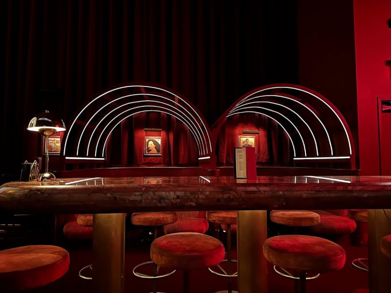 Jojo’s Beloved Cocktail Lounge | Georgia USA 🇺🇸