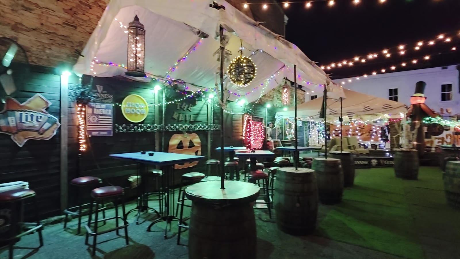The Rail Pub | Georgia USA 🇺🇸 — Savannah