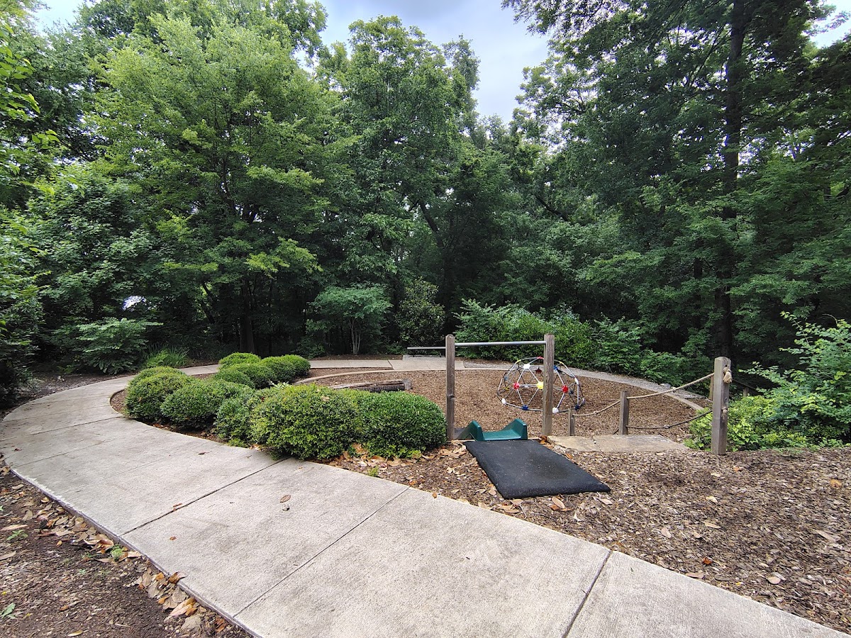 A first look at Boulevard Woods Park, giving a sense of the setting in Athens.