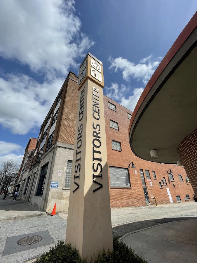 Visit Macon Downtown Visitors Center | Georgia USA 🇺🇸