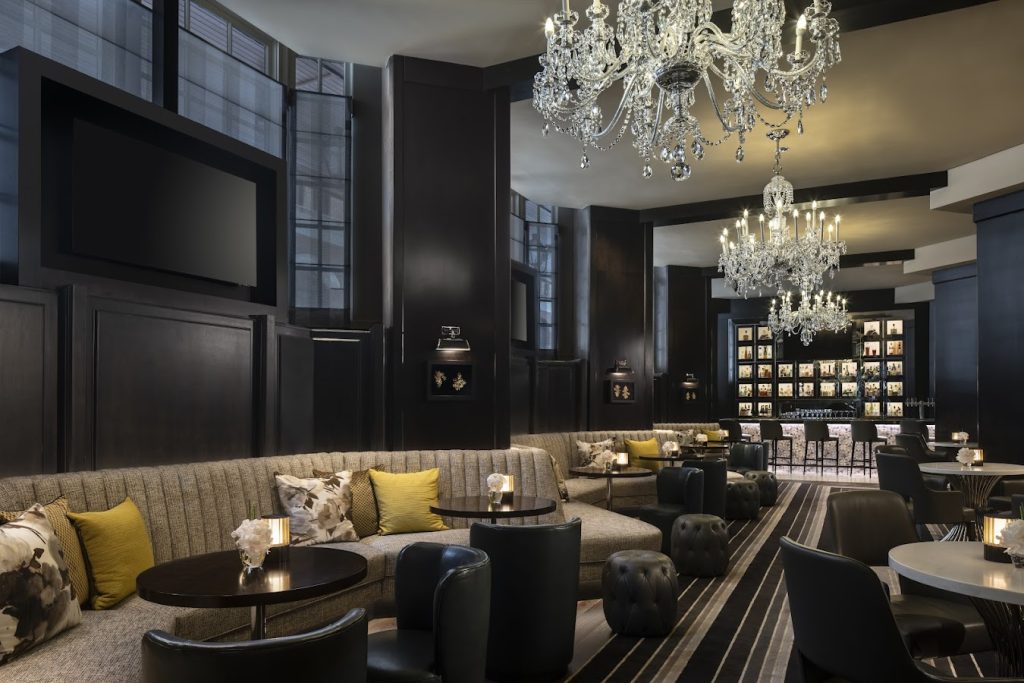 Lumen Lounge โ Lobby Bar | Georgia USA ๐บ๐ธ in Ghana