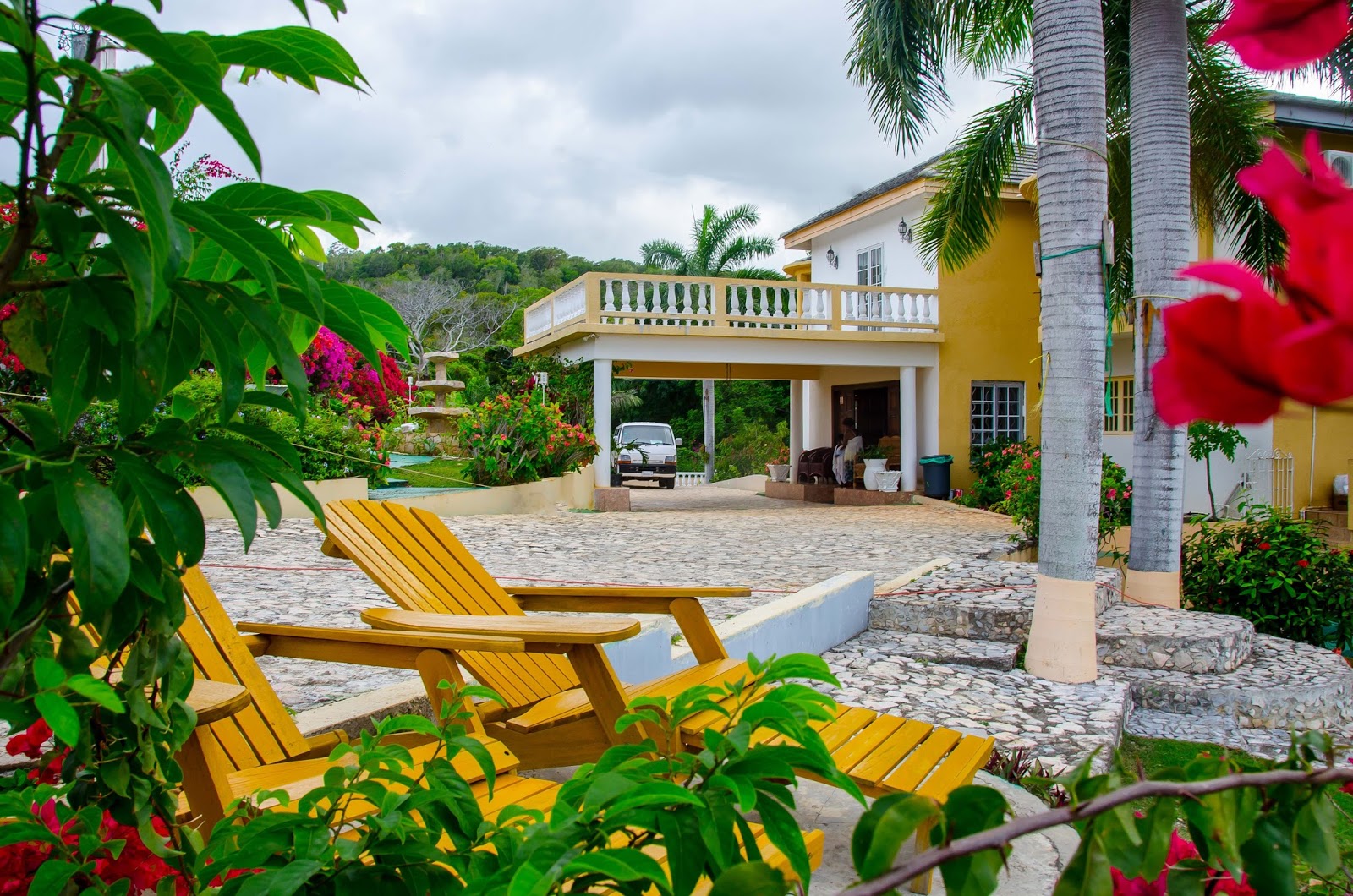 Emerald Sea View B& B
