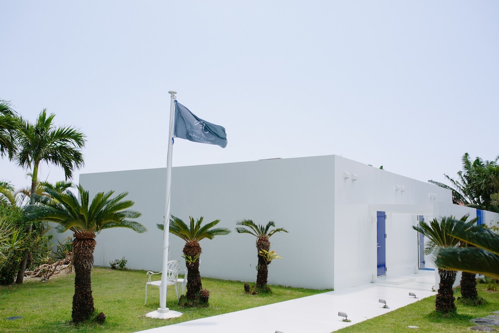 Windy Earth SILENT CLUB — Ishigaki