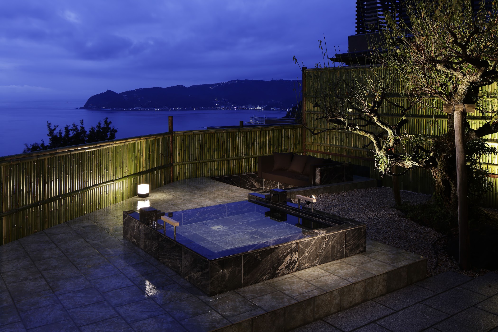 THE HIRAMATSU HOTELS & RESORTS 熱海 — Atami