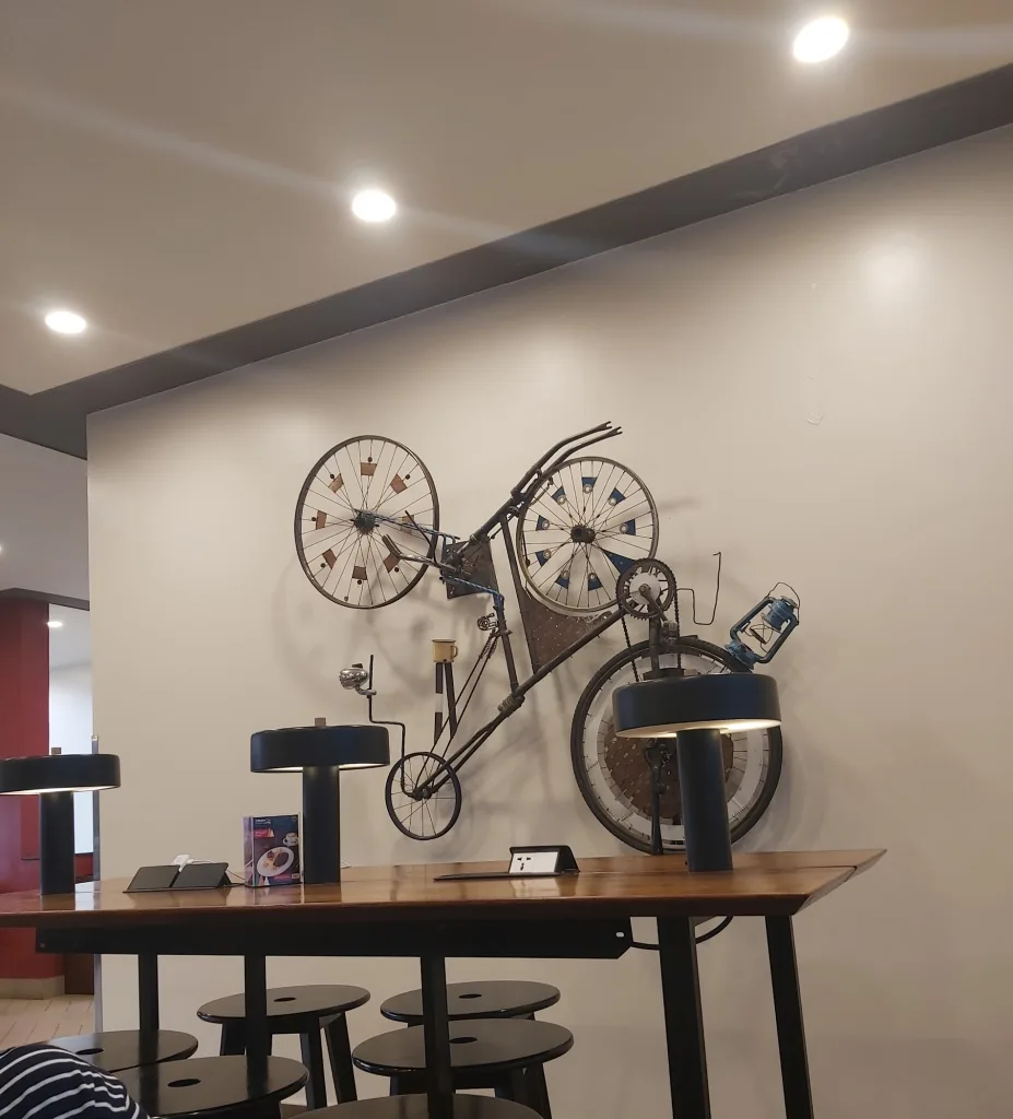 Shell Kilimani Gallery – Java House | Shell Kilimani – TortoisePath | Kenya 🇰🇪