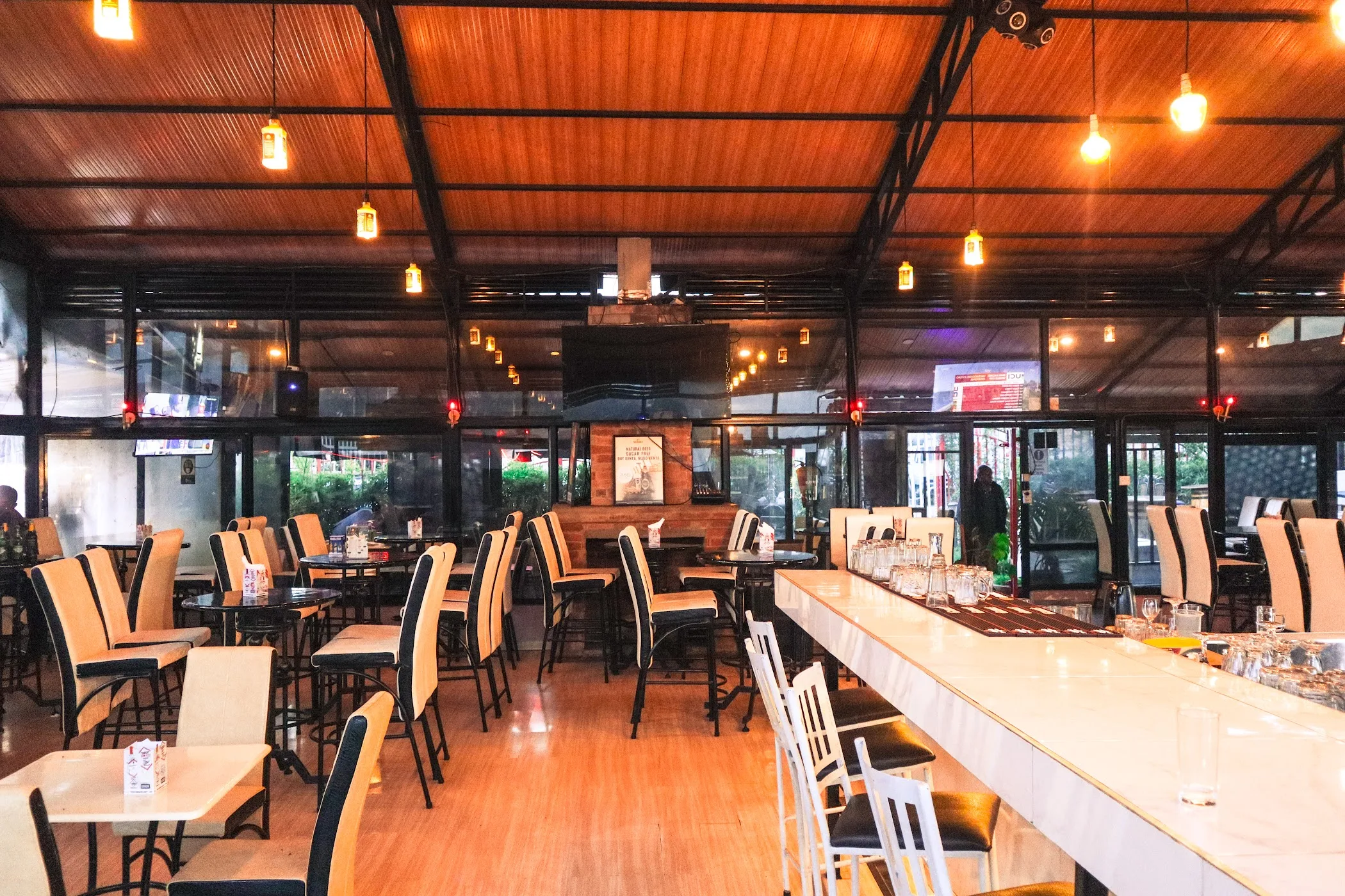 Truce Lounge & Grill — Nairobi