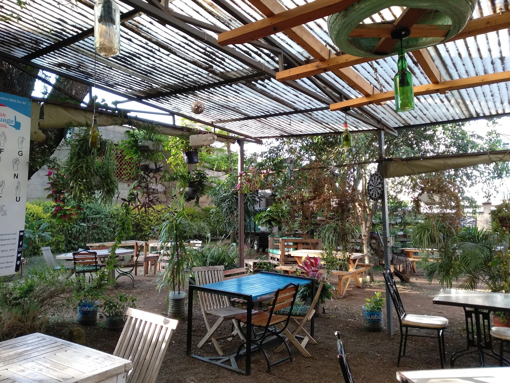 Pallet Cafe