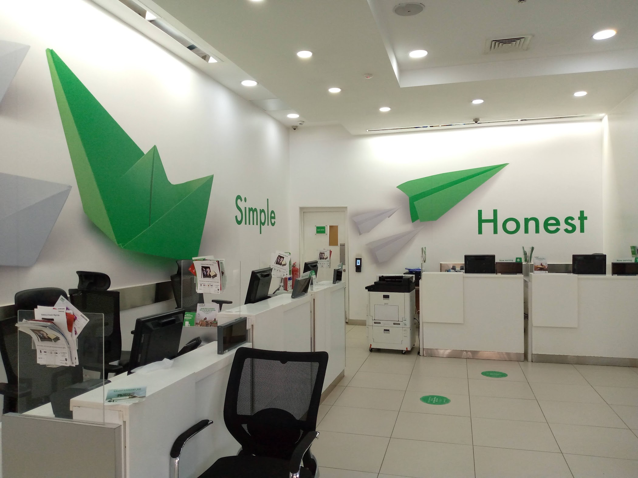 Safaricom Customer Care Centre | I&M Bank Tower — Nairobi