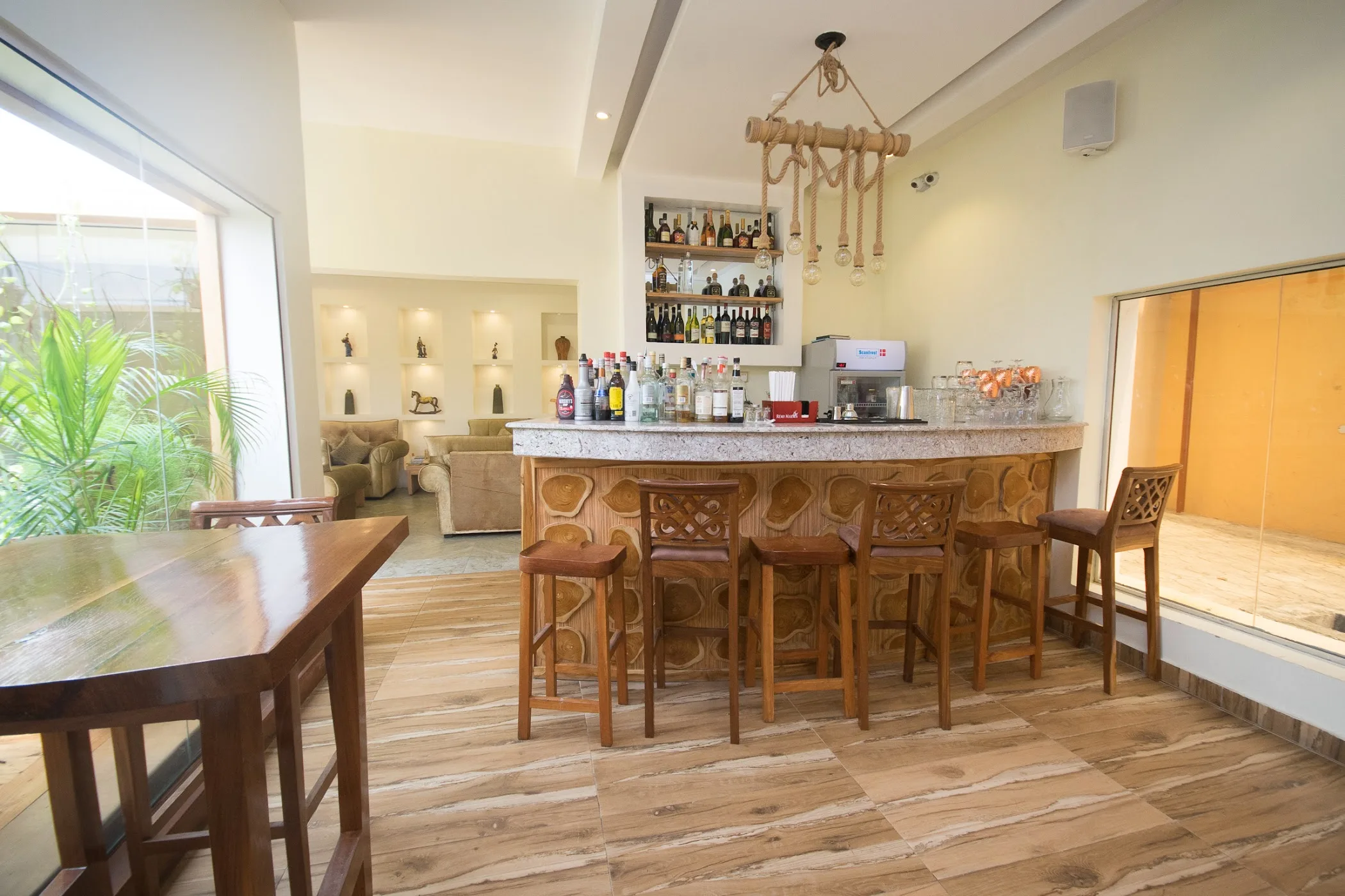 1504 Restaurant — Lagos