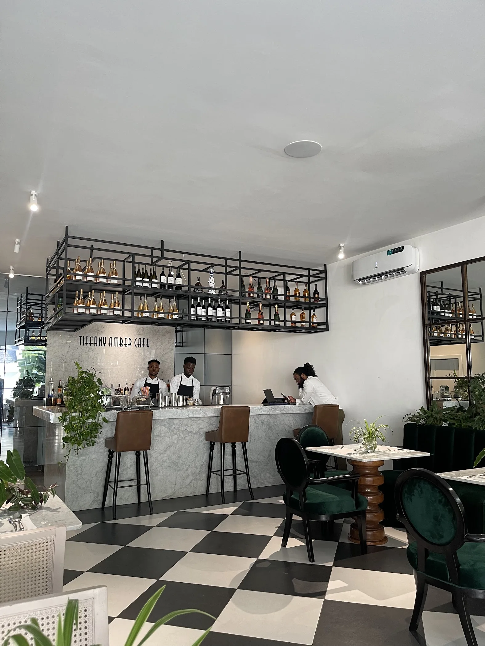 Tiffany Amber Cafe – TortoisePath | Nigeria 🇳🇬