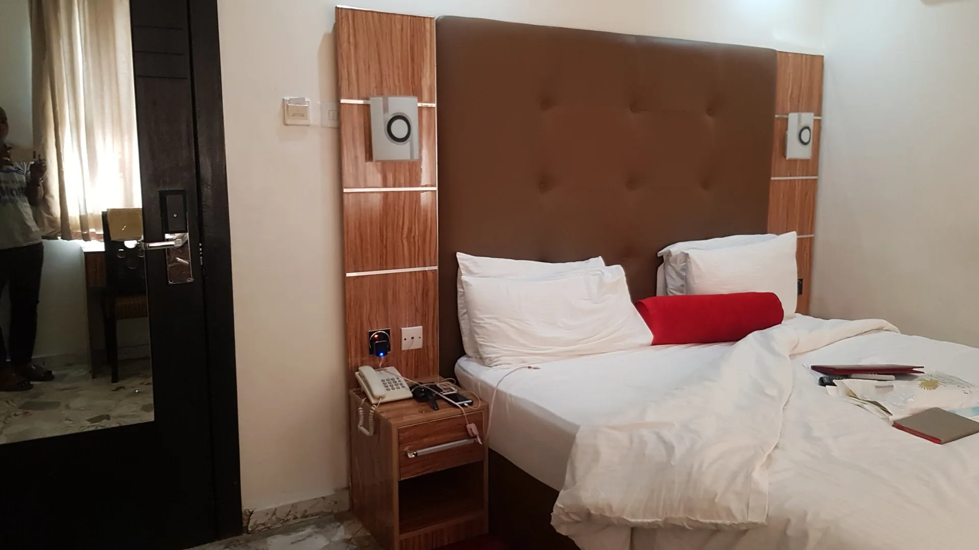 Glee Hotel — Lagos