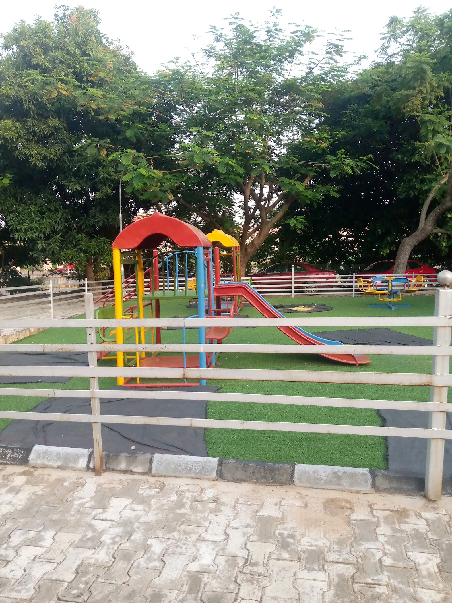 Uzzitz Hill Park — Abuja