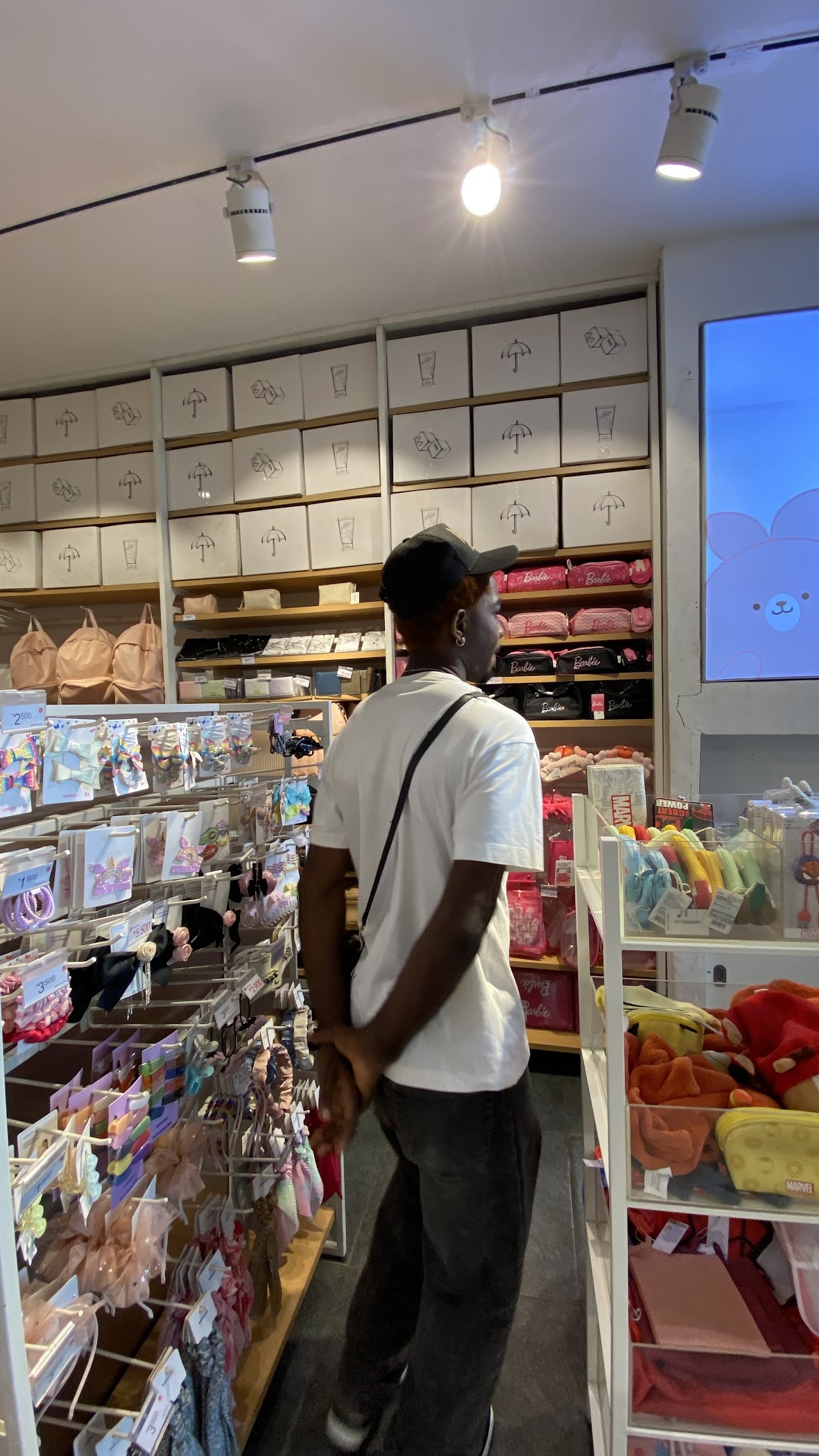 MINISO | Jara Shopping Mall — Lagos
