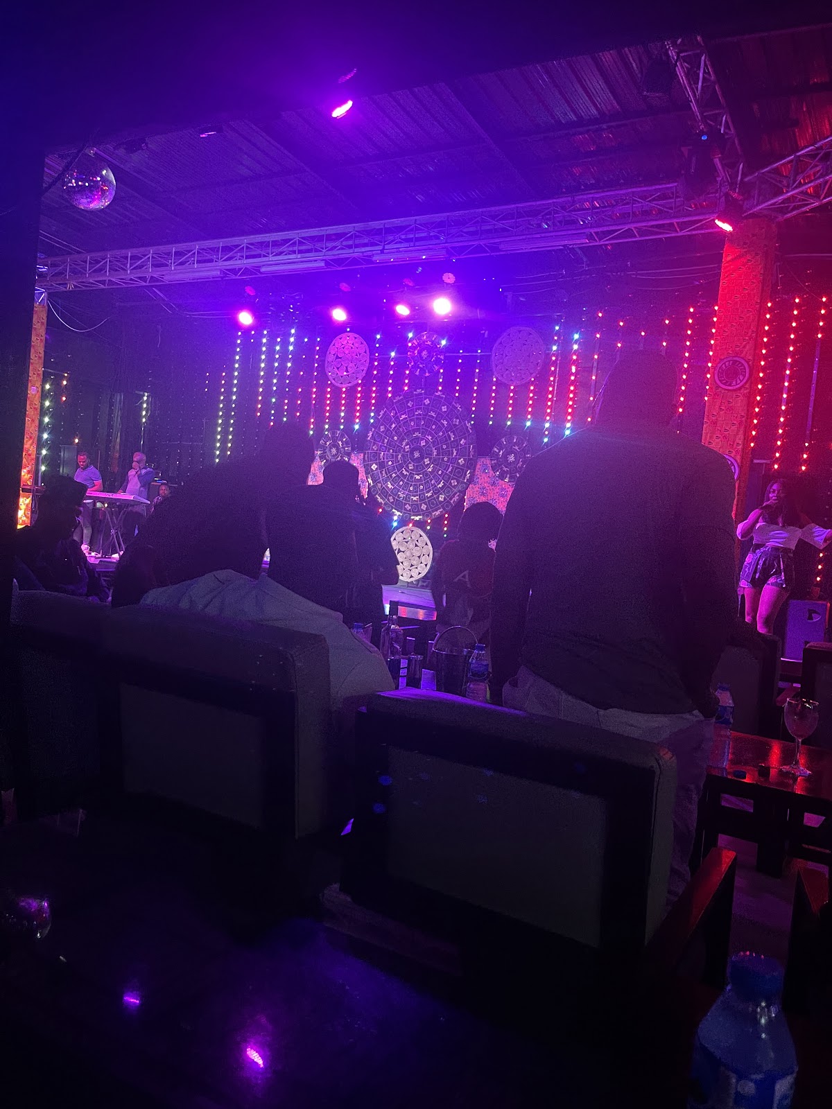 Blake Resort – Restaurant, Live music Lounge and Bistro – Garki Abuja — Abuja