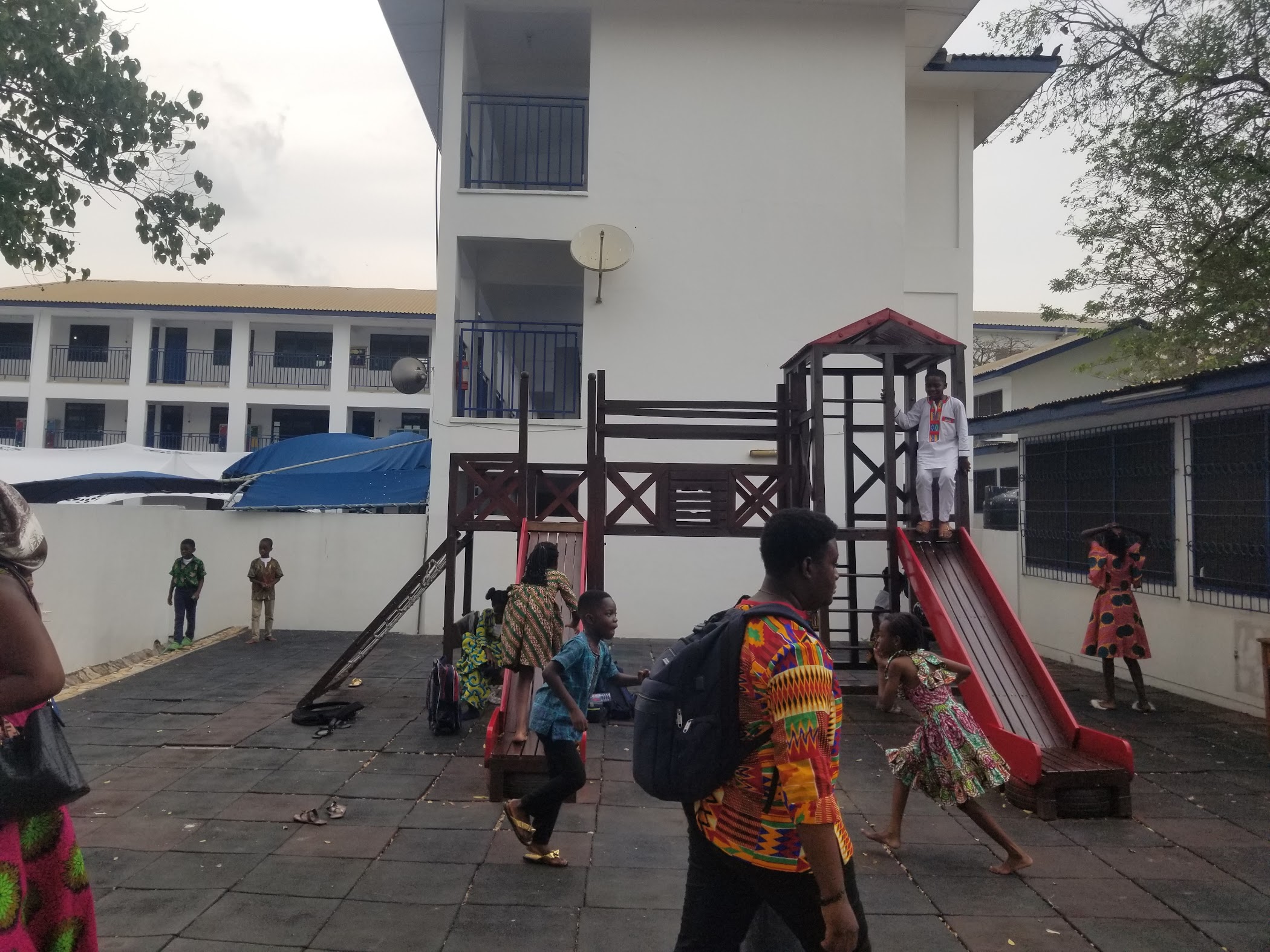 Roman Ridge Basic School The Roman Ridge School | Ghana π¬π β TortoisePath | SchoolFinder π
