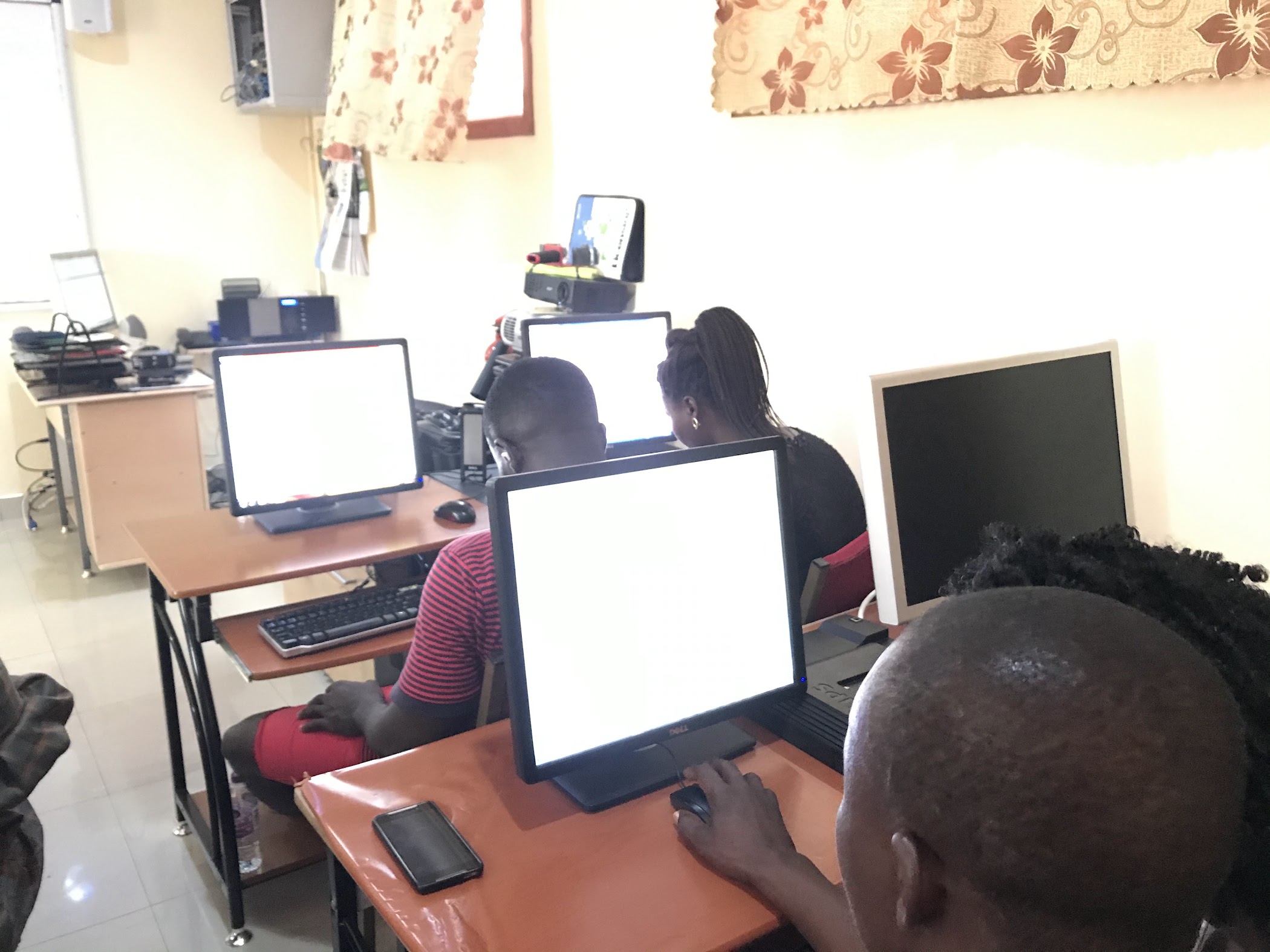 Datapoint IT Centre | Ghana 🇬🇭 – TortoisePath | SchoolFinder 🎓